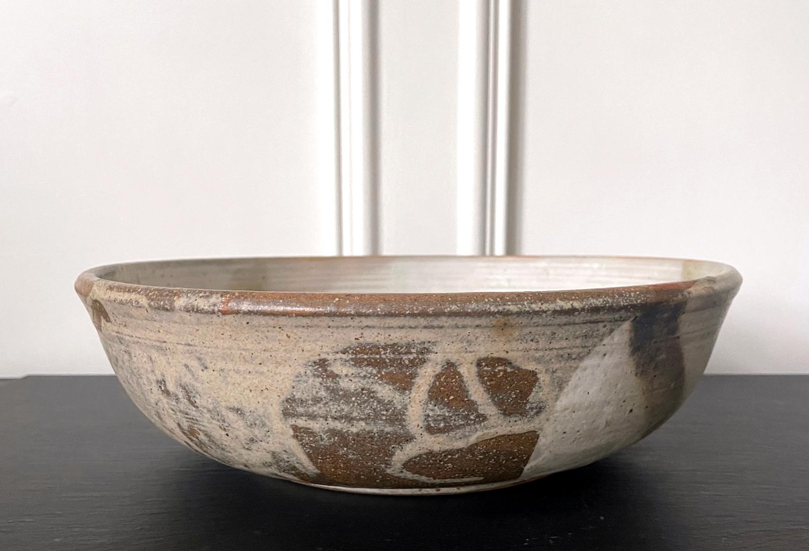 20th Century Large Ceramic Center Bowl Toshiko Takaezu For Sale