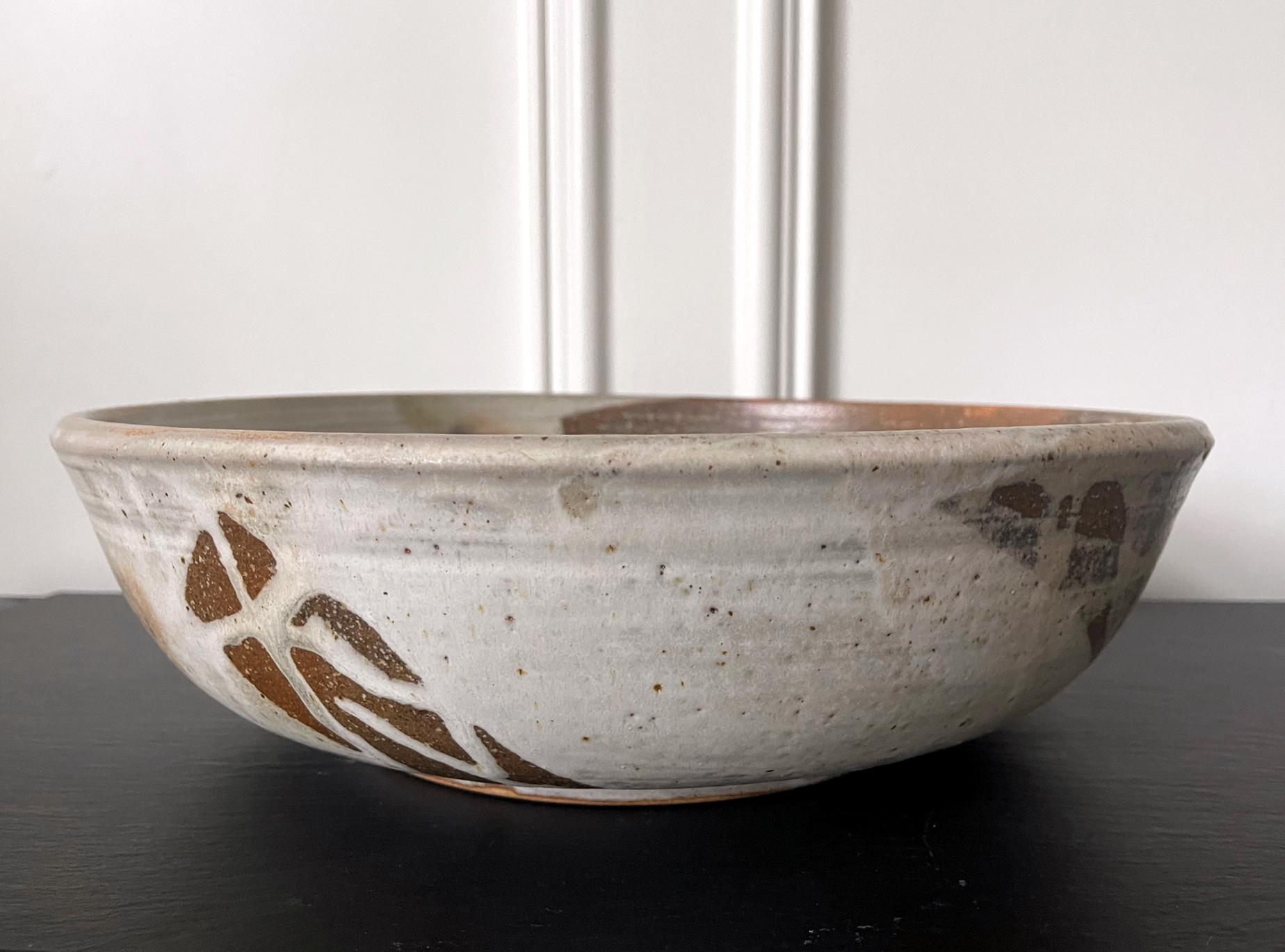 Large Ceramic Center Bowl Toshiko Takaezu For Sale 2