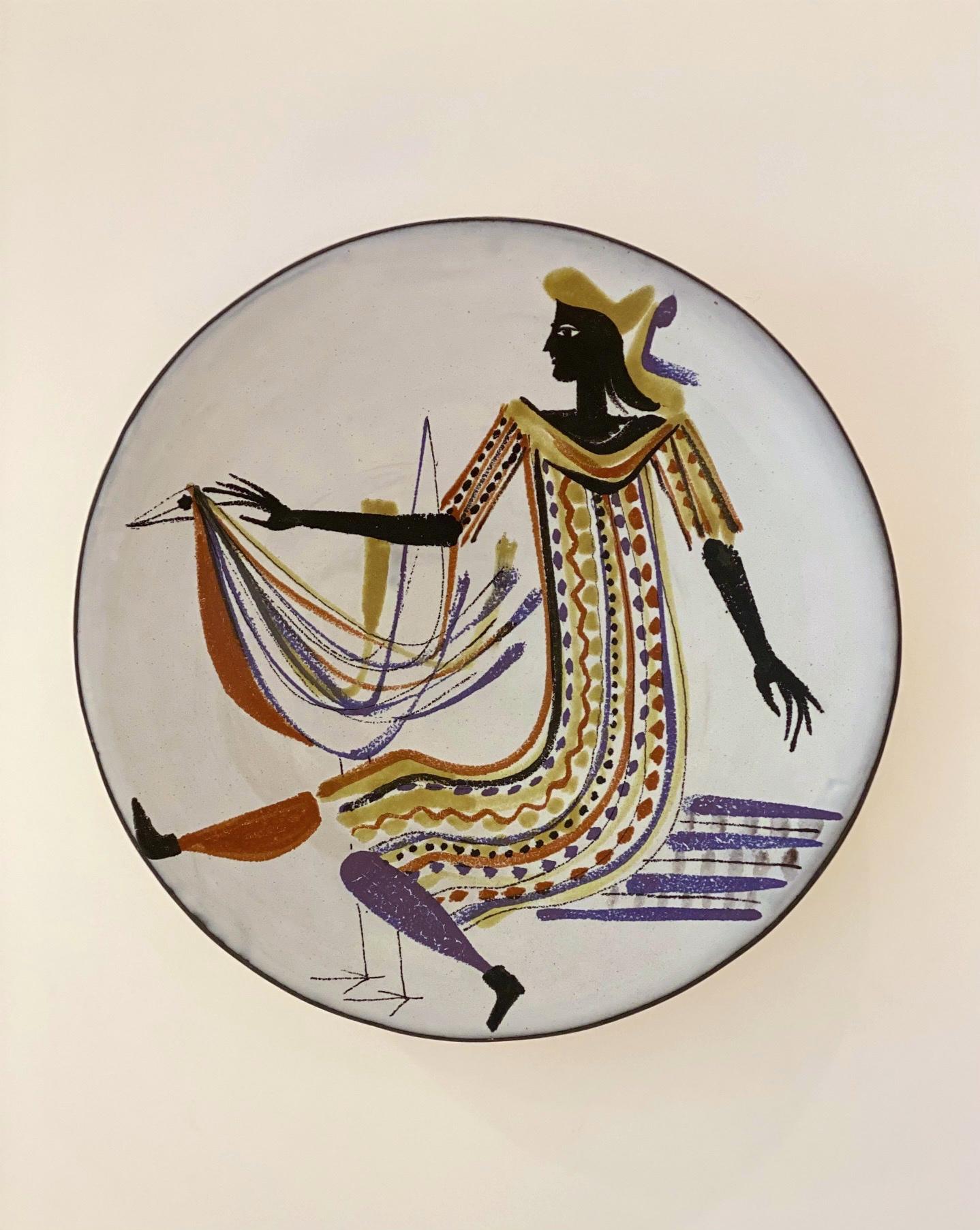 Roger Capron (1922-2006)
Roger Capron studied at Art appliqués of Paris from 1938 to 1943 before teaching drawing in the same establishment from 1945. In 1946, he settled in Vallauris where he created a ceramic workshop.

Large dish, faience tin