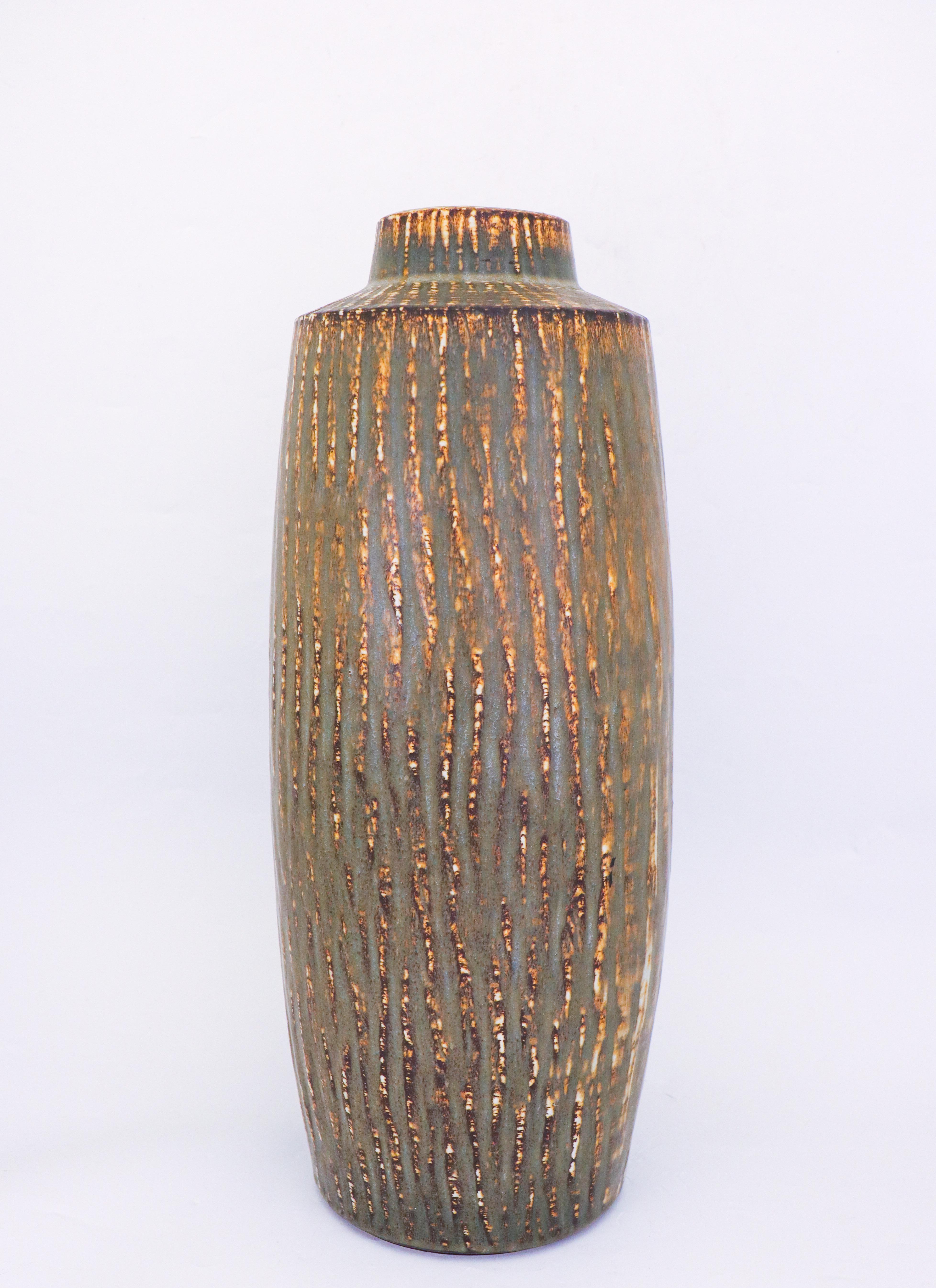 Large Ceramic Floor Vase - Brown Rubus - Gunnar Nylund Rörstrand - 20th Century For Sale 1