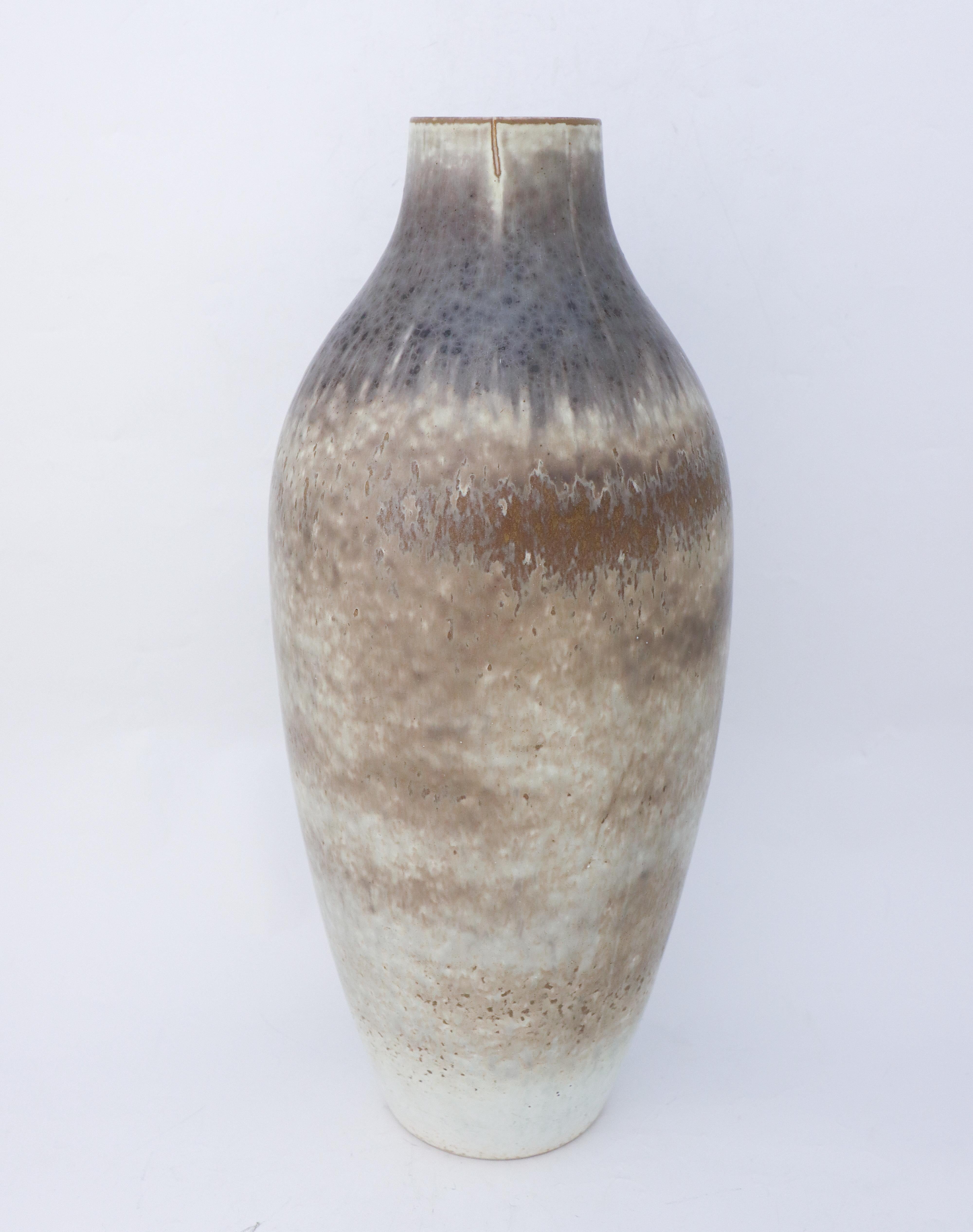 Vernissé Grand vase en céramique, Carl-Harry Stålhane, Rörstrand 1950, gris moucheté en vente