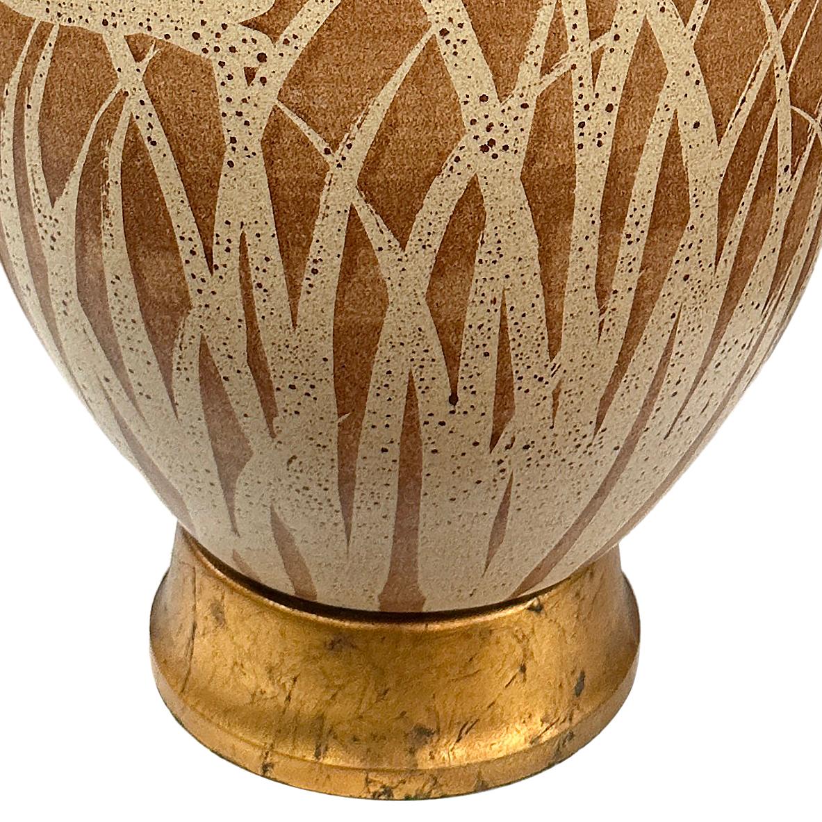 Milieu du XXe siècle Grande lampe de feuillage en céramique en vente