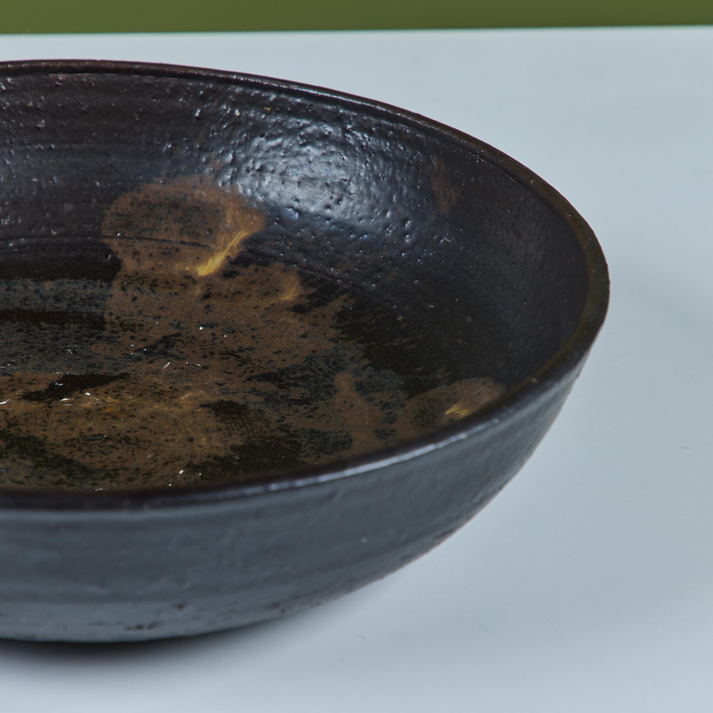 Large Ceramic Glazed Bowl by Toshiko Takaezu For Sale 5