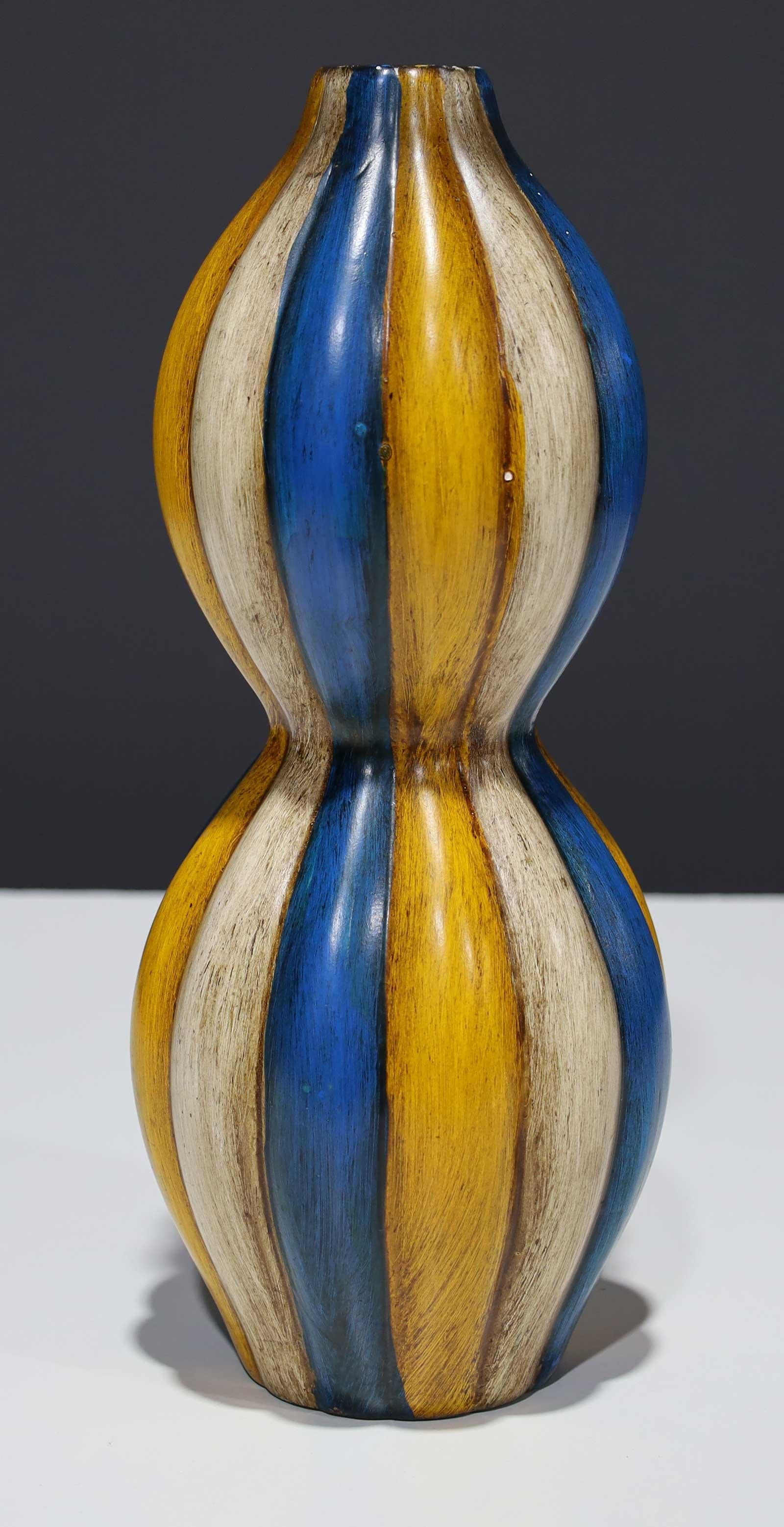 Large Ceramic Gourd Vase In Good Condition For Sale In Dallas, TX