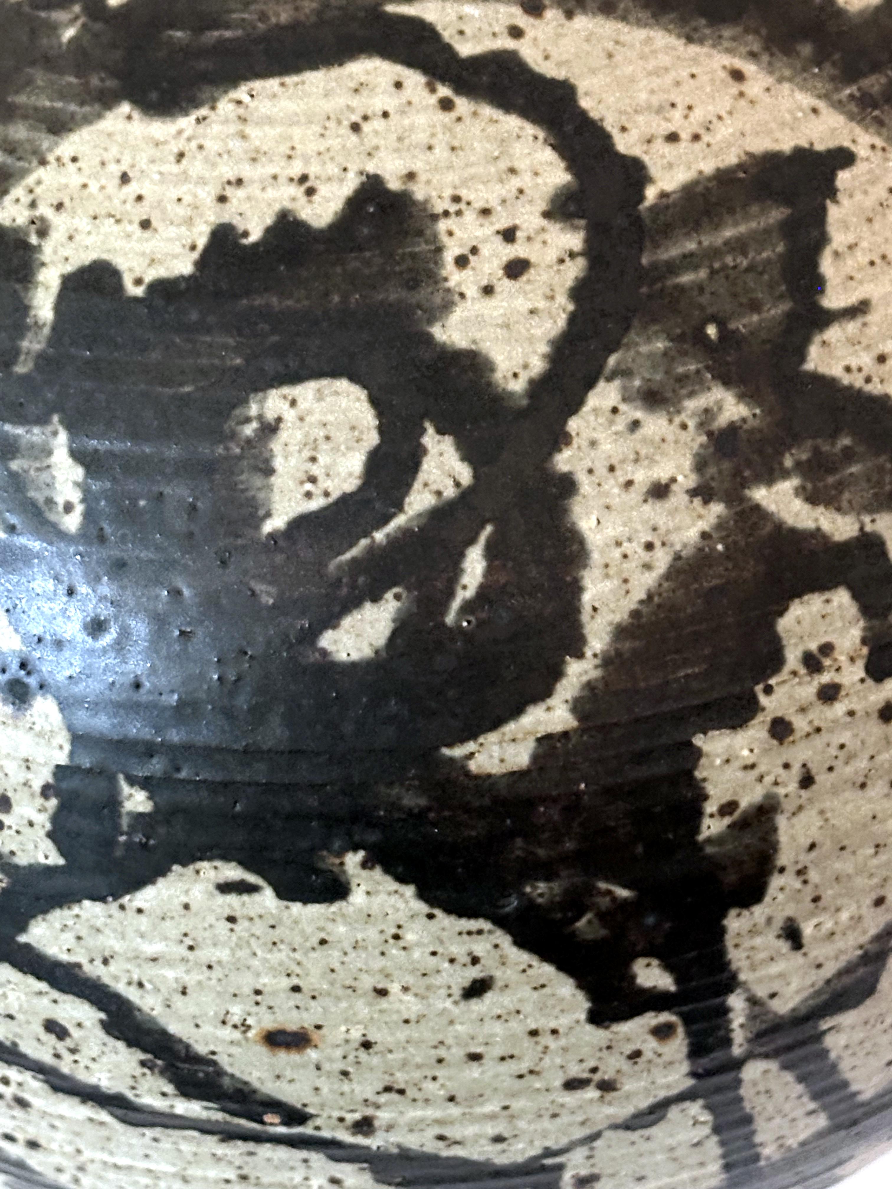 Grand vase en céramique à glaçure saisissante de Vivika et Otto Heino en vente 5