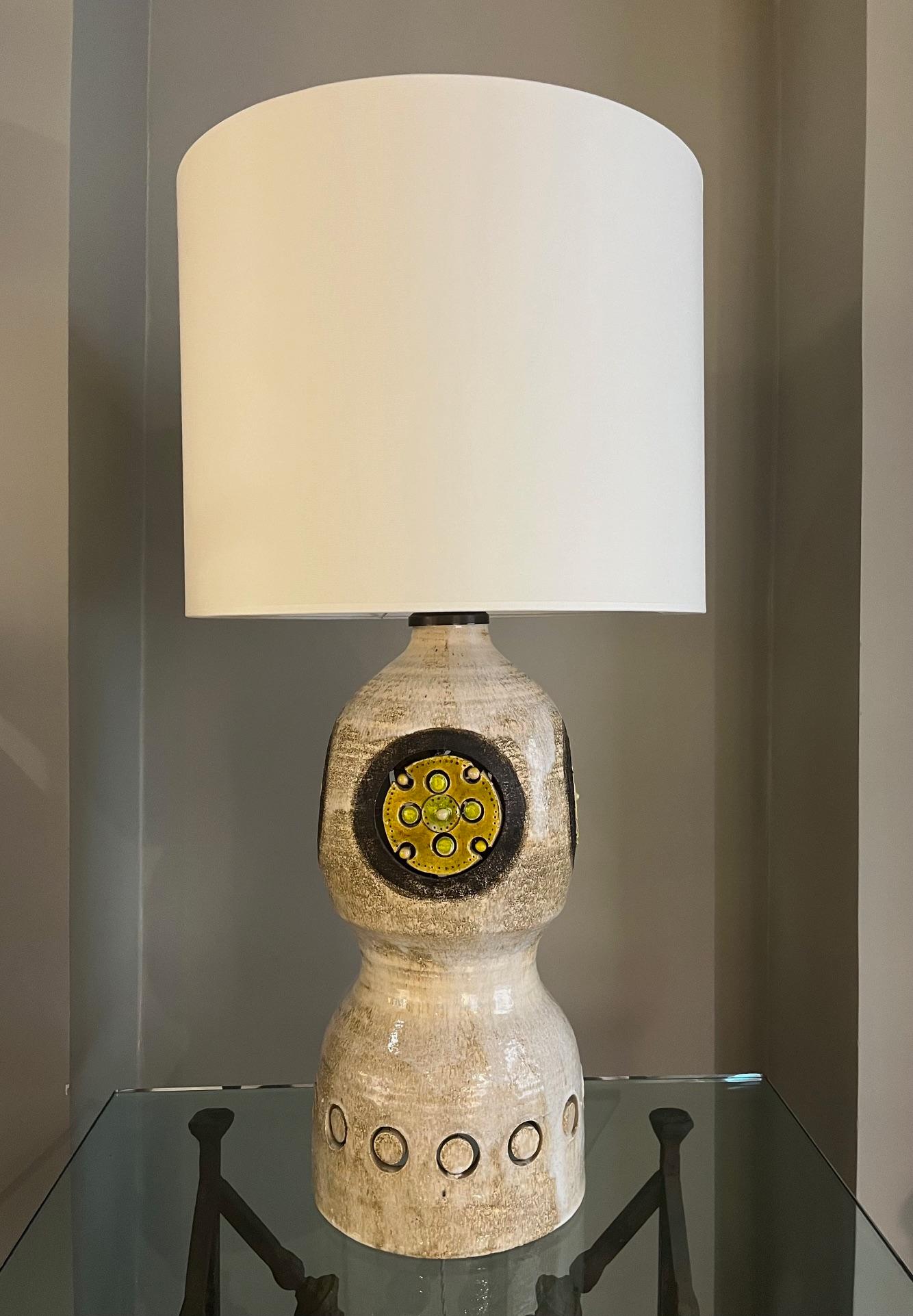 French Large ceramic lamp by Georges Pelletier. Circa 1970.