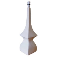 Grande lampada brutalista in ceramica della metà del secolo scorso