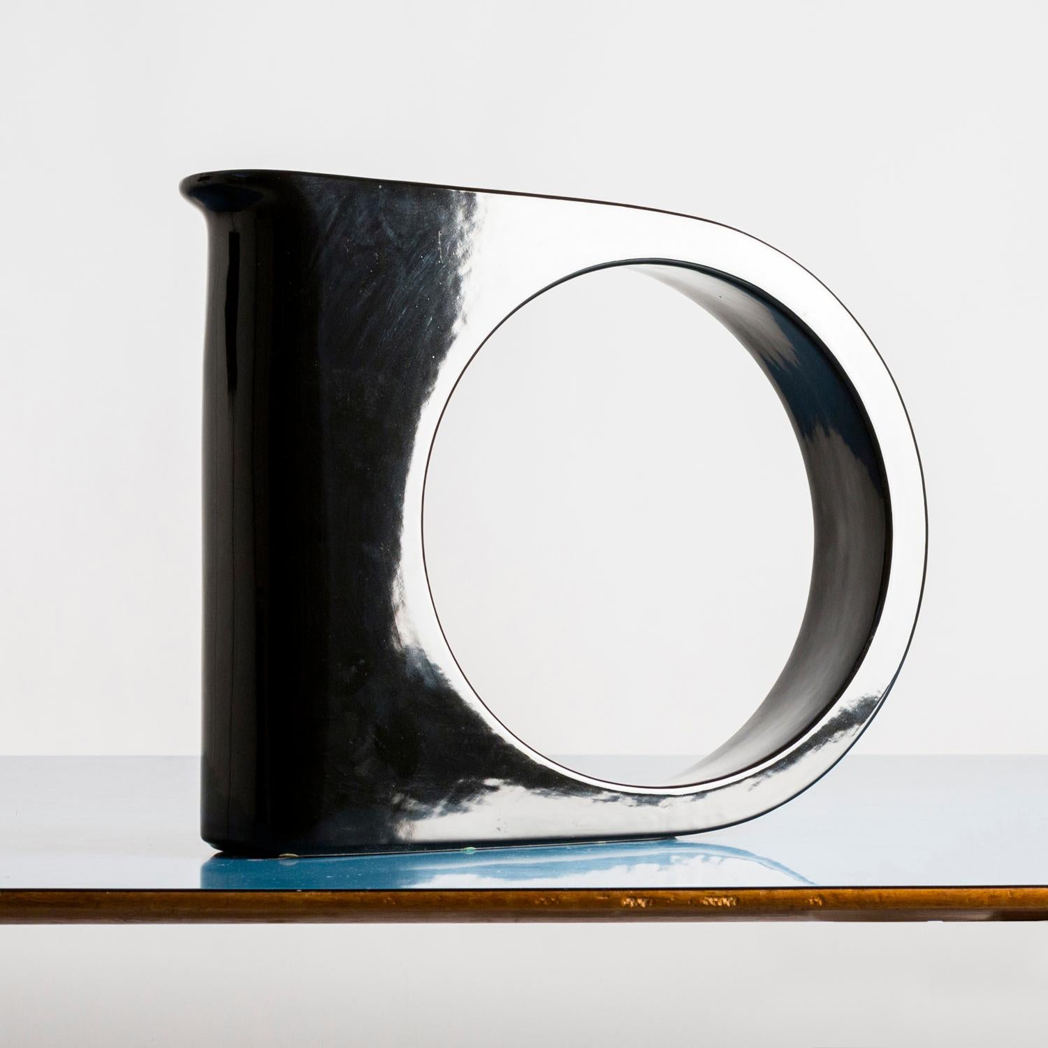 Large enameled ceramic pitcher designed in the 1970s by Petro Arosio and manufactured by Ceramiche Parravicini, Italy.