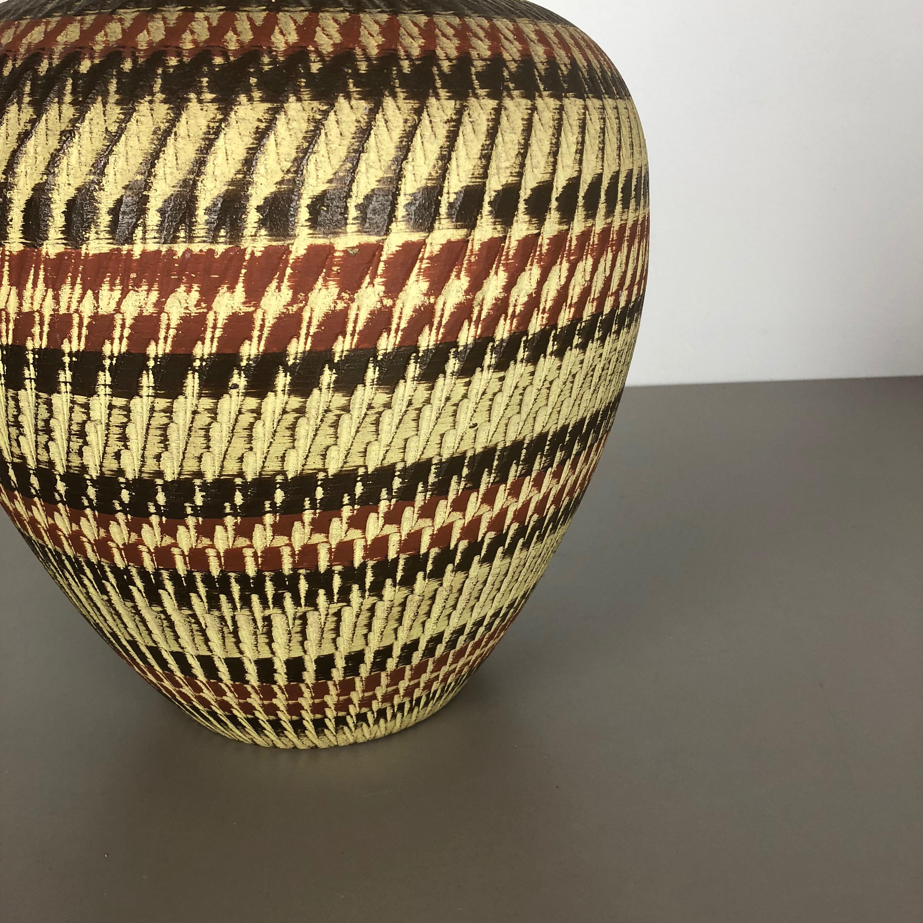 Large Ceramic Pottery Floor Vase by Dümmler and Breiden, Germany, 1950s In Good Condition For Sale In Kirchlengern, DE