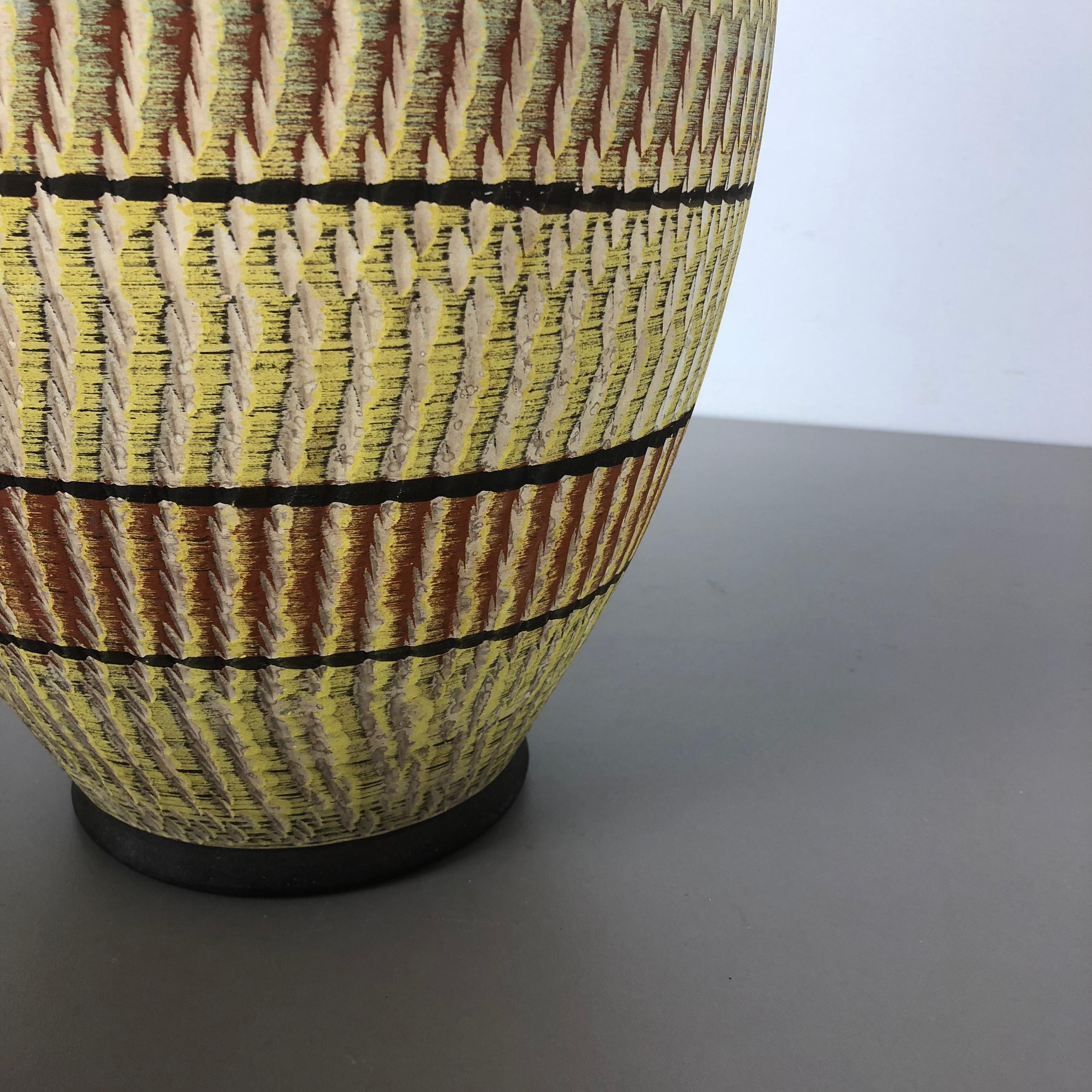 Grande vaso da terra astratto in ceramica di Zöller and Born, Germania, anni '50 in vendita 3