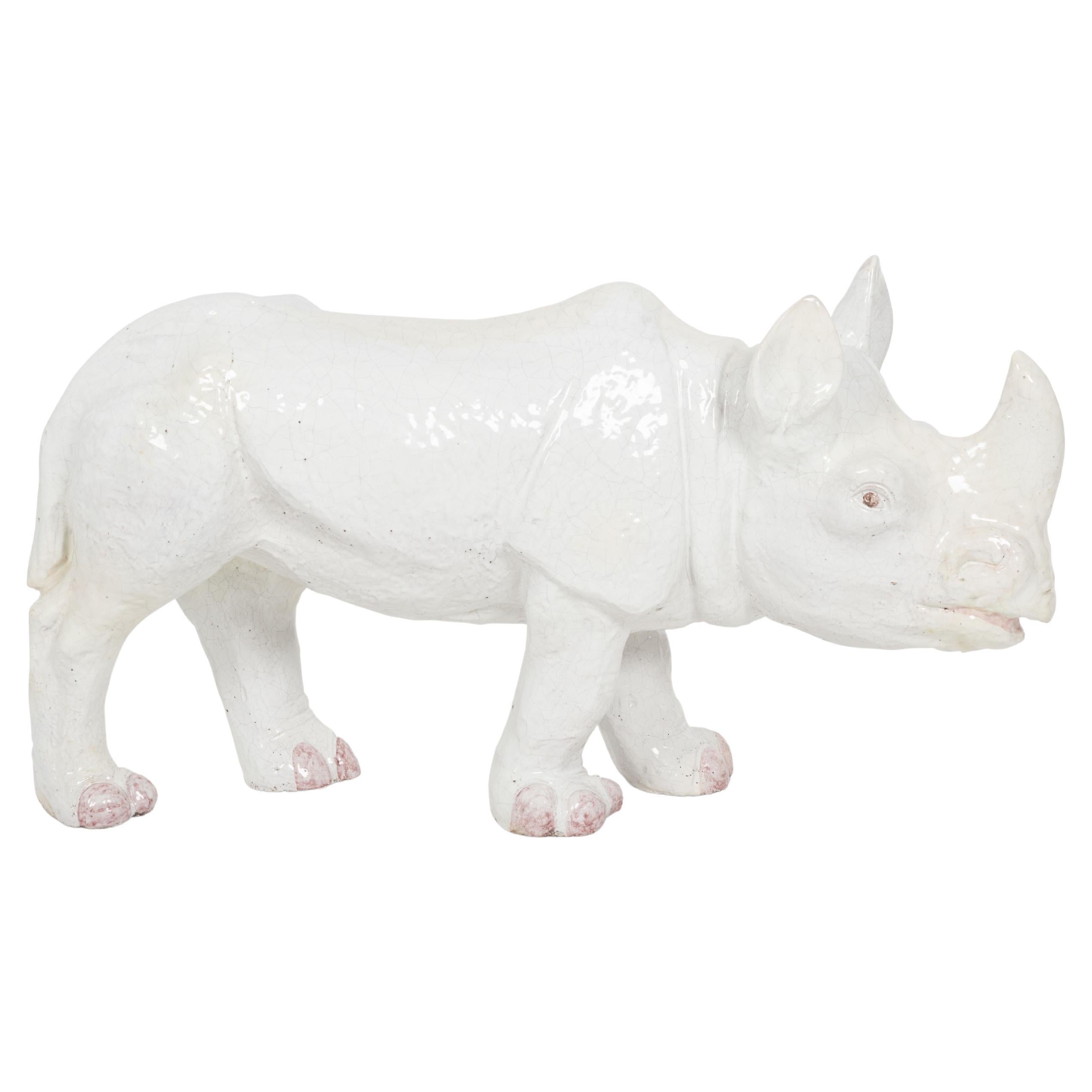 Großes Rhino aus Keramik im Angebot