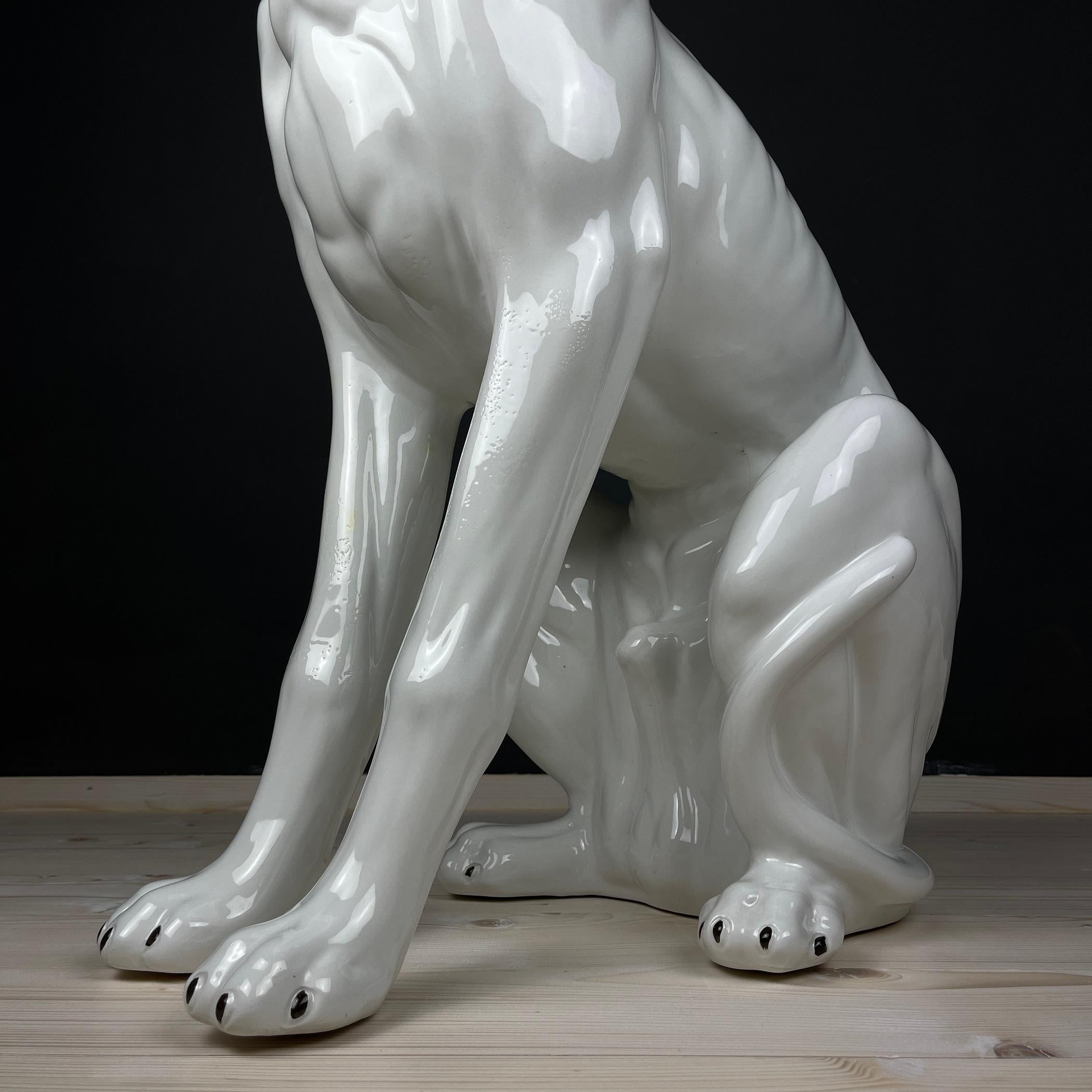 Grande sculpture en céramique d'un chien de Bassano, Italie, années 1980  en vente 4