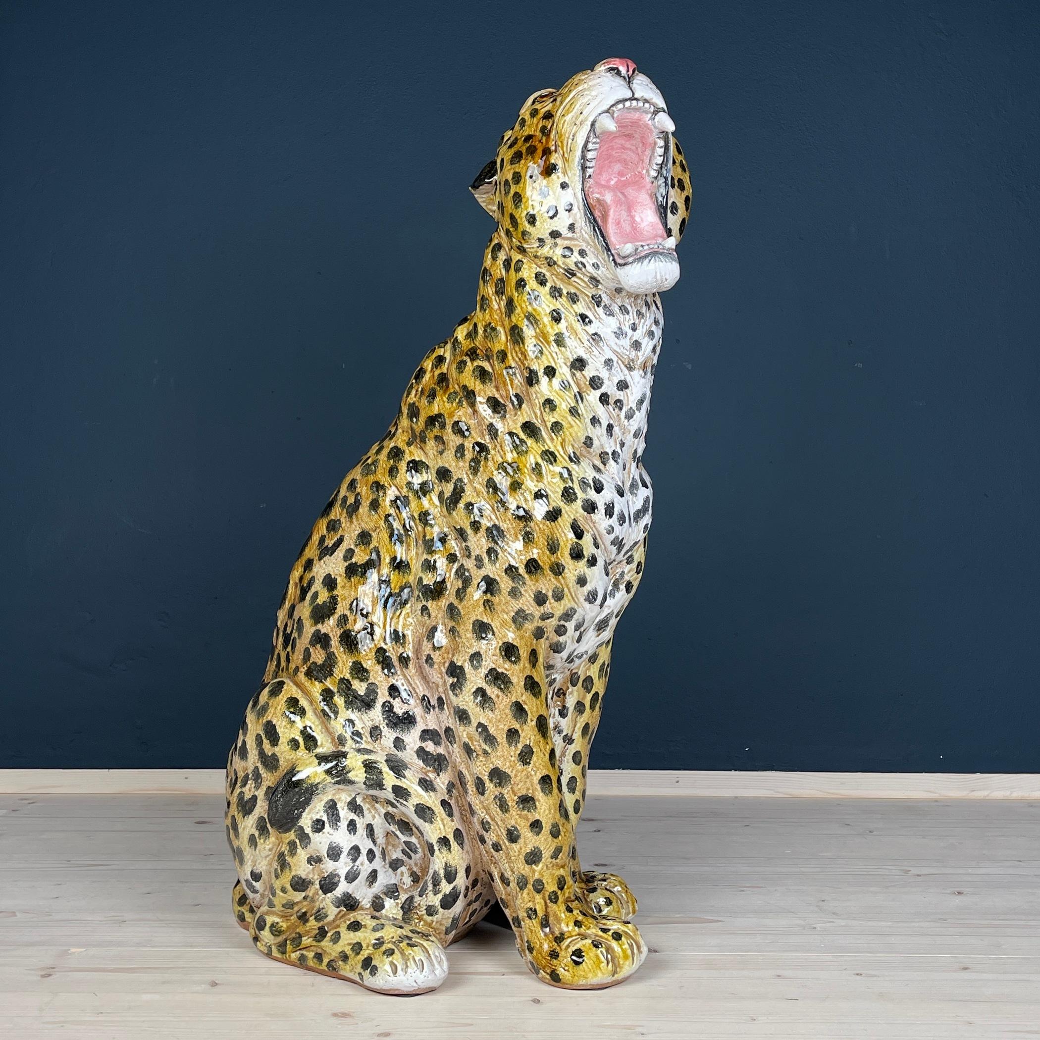 Large ceramic sculpture of Leopard Italy 1960s  For Sale 3