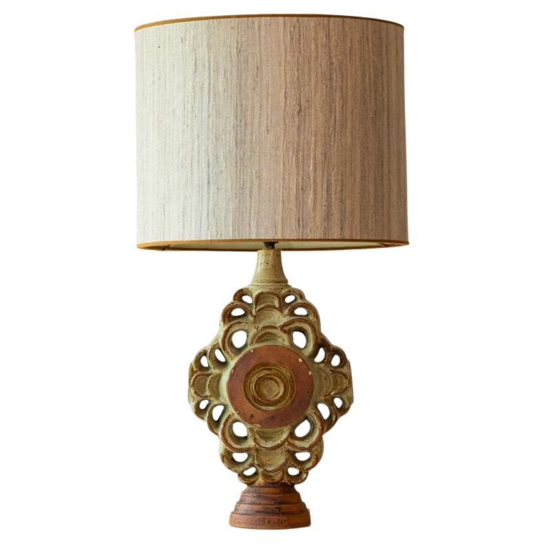 Große Keramik-Tischlampe von B. Rooke, ovaler Lampenschirm von R. Houben, 1970 im Angebot