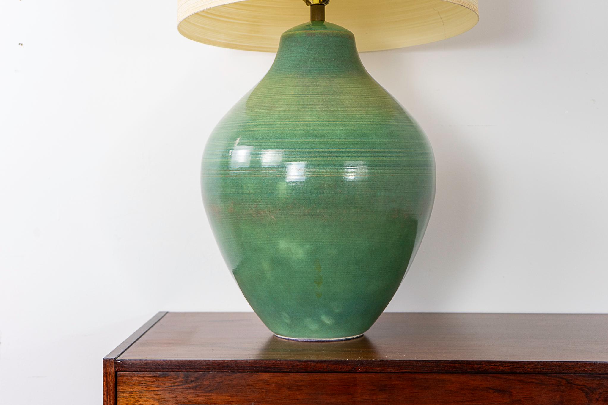 Large Ceramic Table Lamp by Lotte & Gunnar Bostlund In Good Condition In VANCOUVER, CA