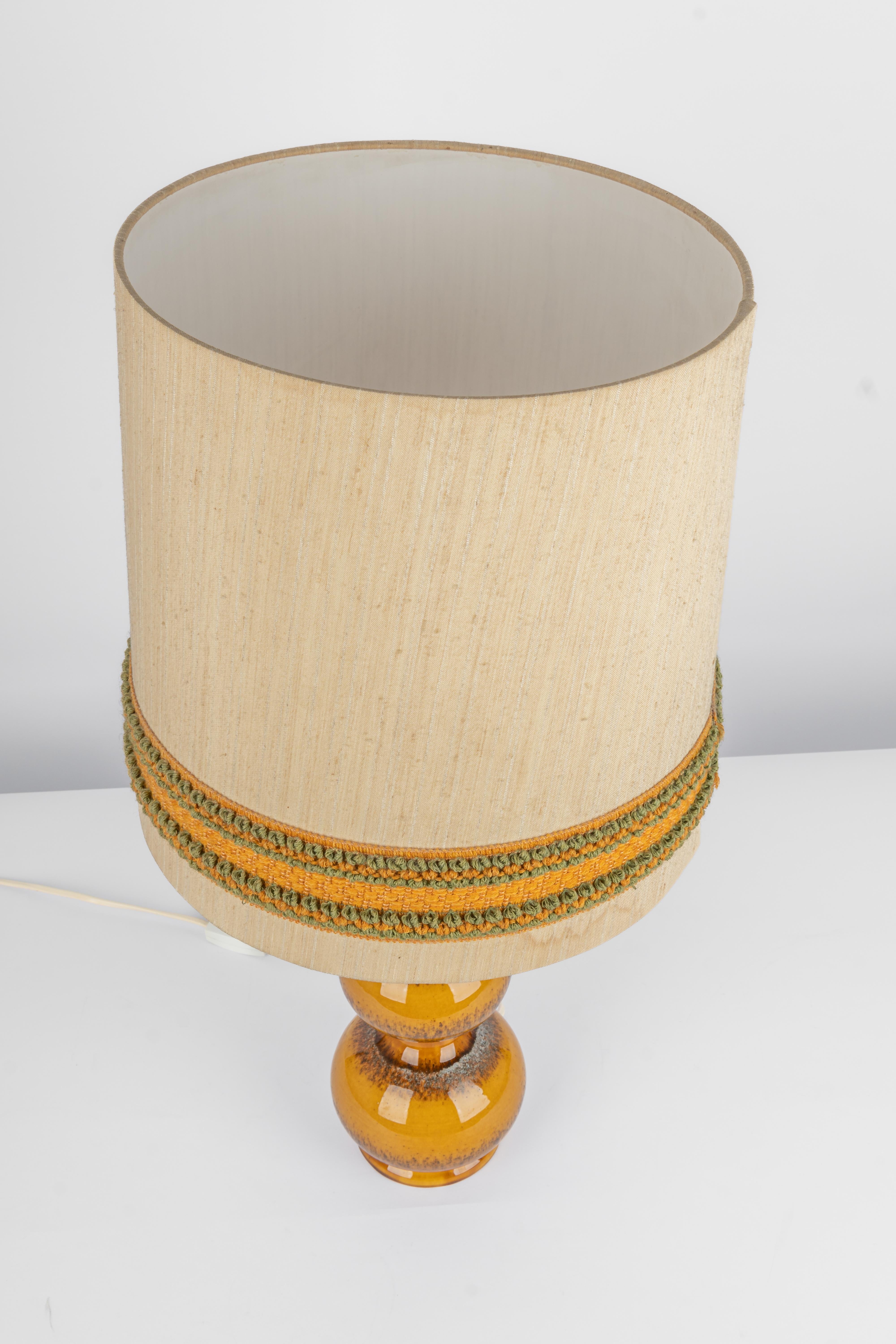 Mid-Century Modern Large Ceramic Table Lamp Designed by Kaiser, Germany, 1970s For Sale