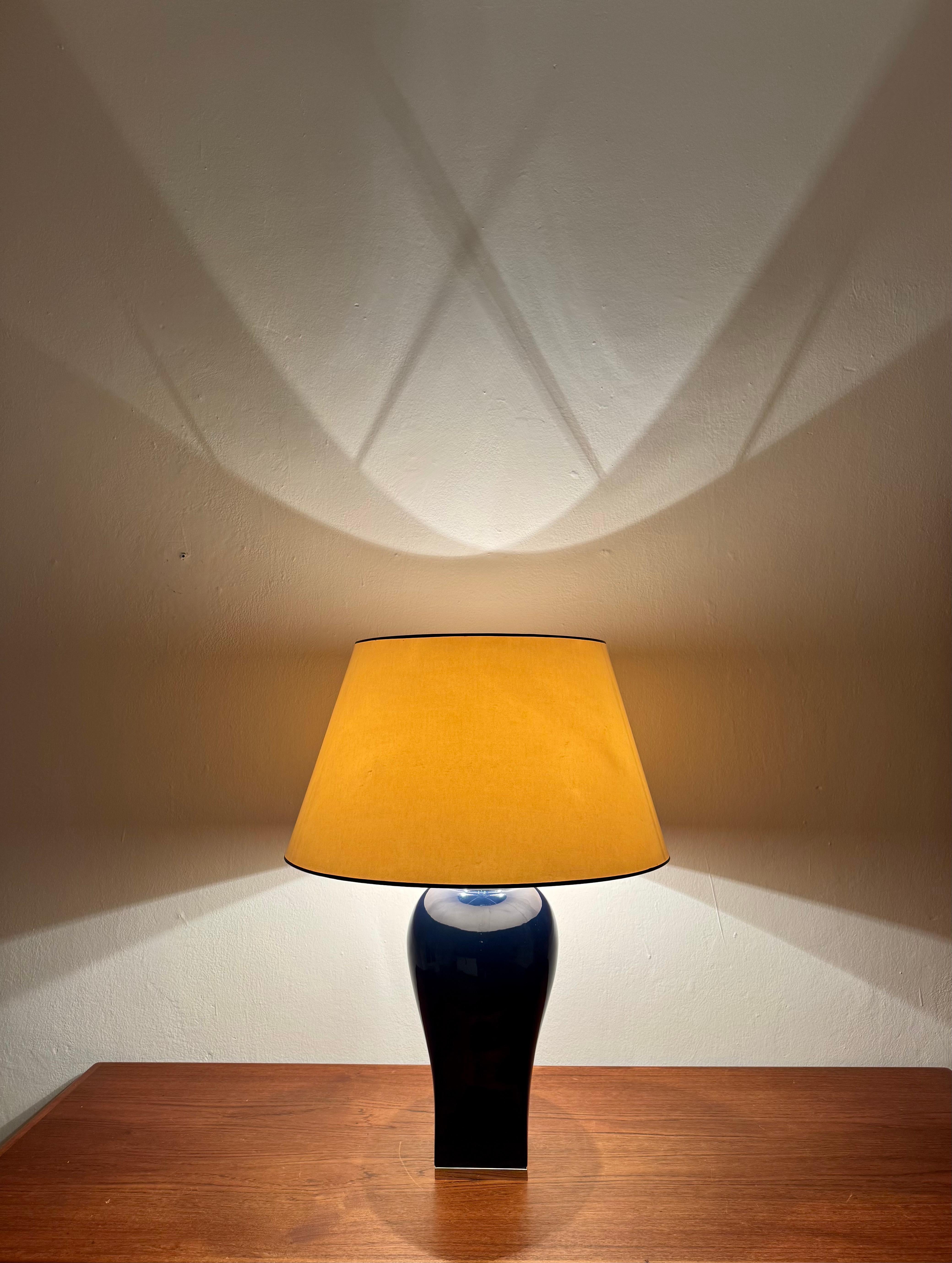 Grande lampe de table en céramique en vente 7
