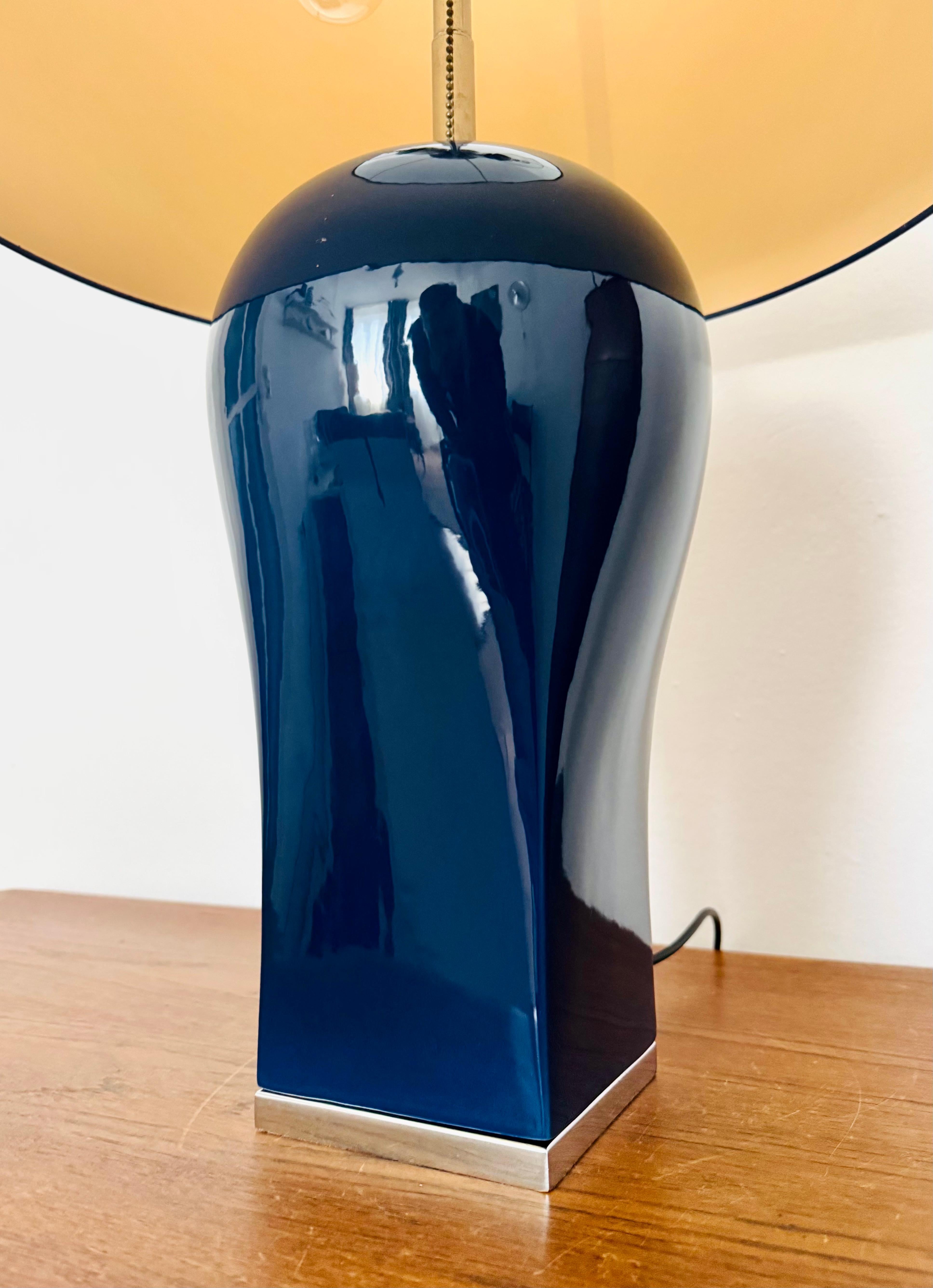 Grande lampe de table en céramique en vente 1