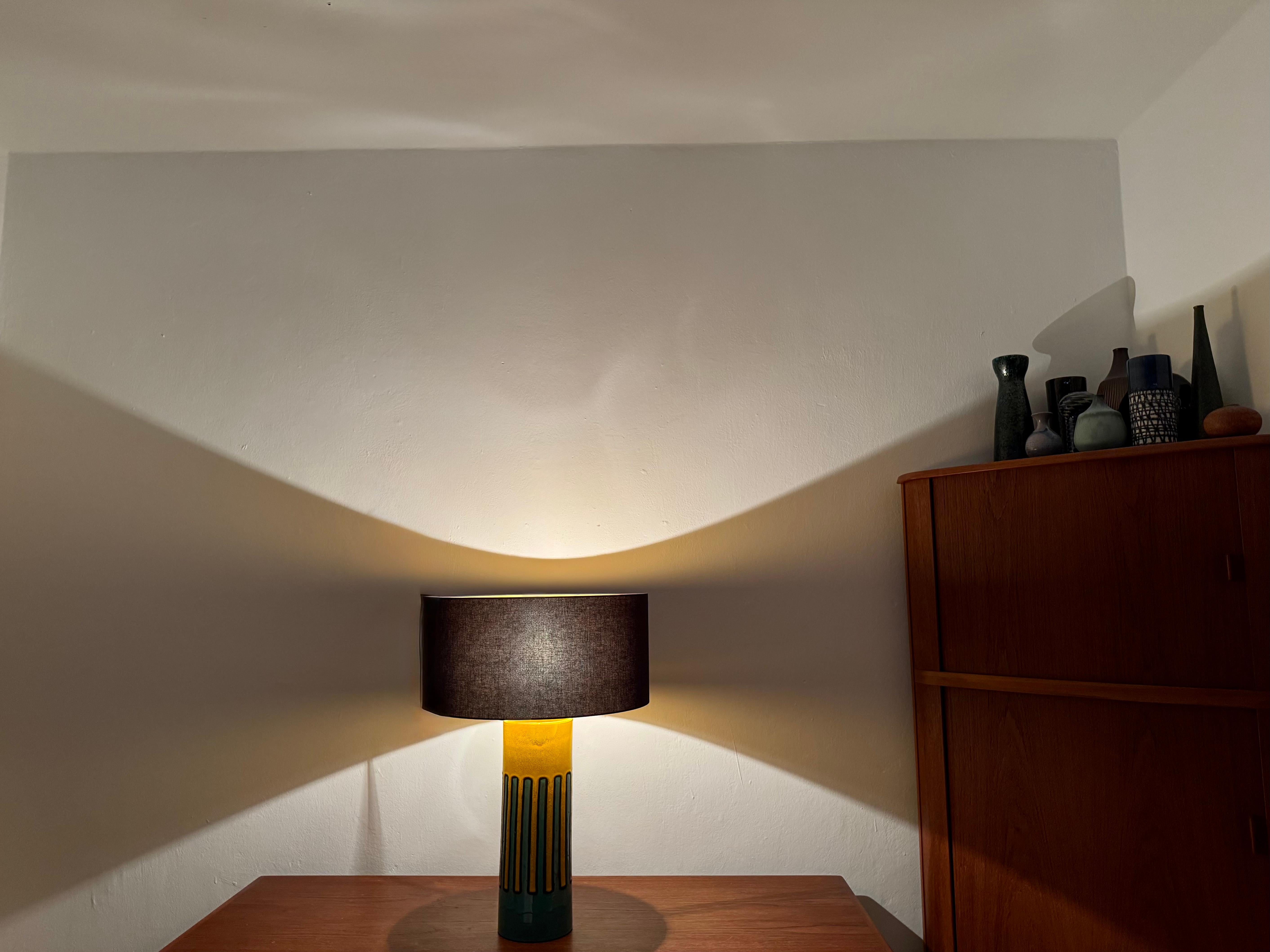 Lampada da tavolo grande in ceramica in vendita 2