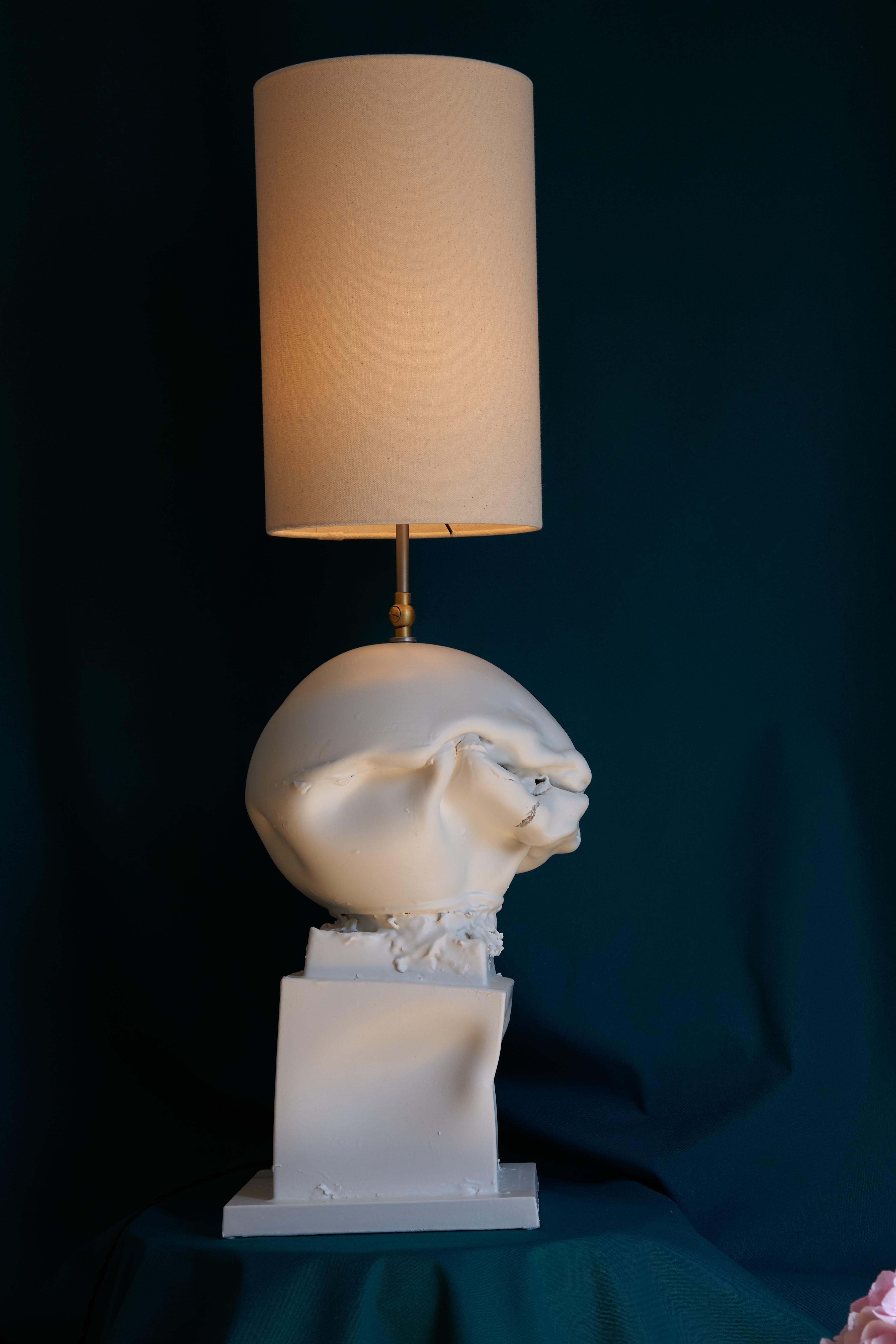 Lampada da tavolo grande in ceramica Nude Peach. Prodotto in Italia in vendita 3