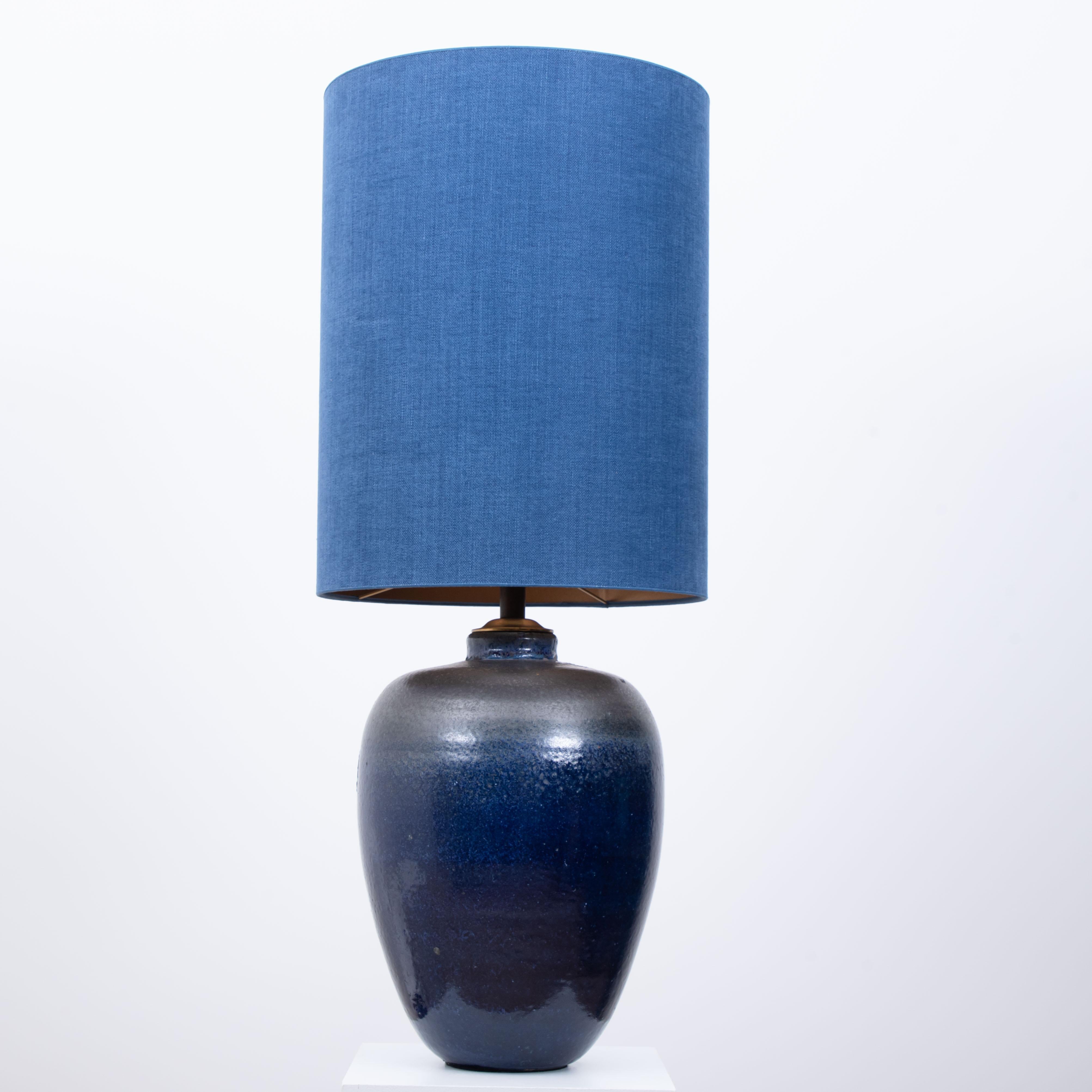 Large Ceramic Table Lamp with New Silk Custom Made Lampshade René Houben, 1960s For Sale 6