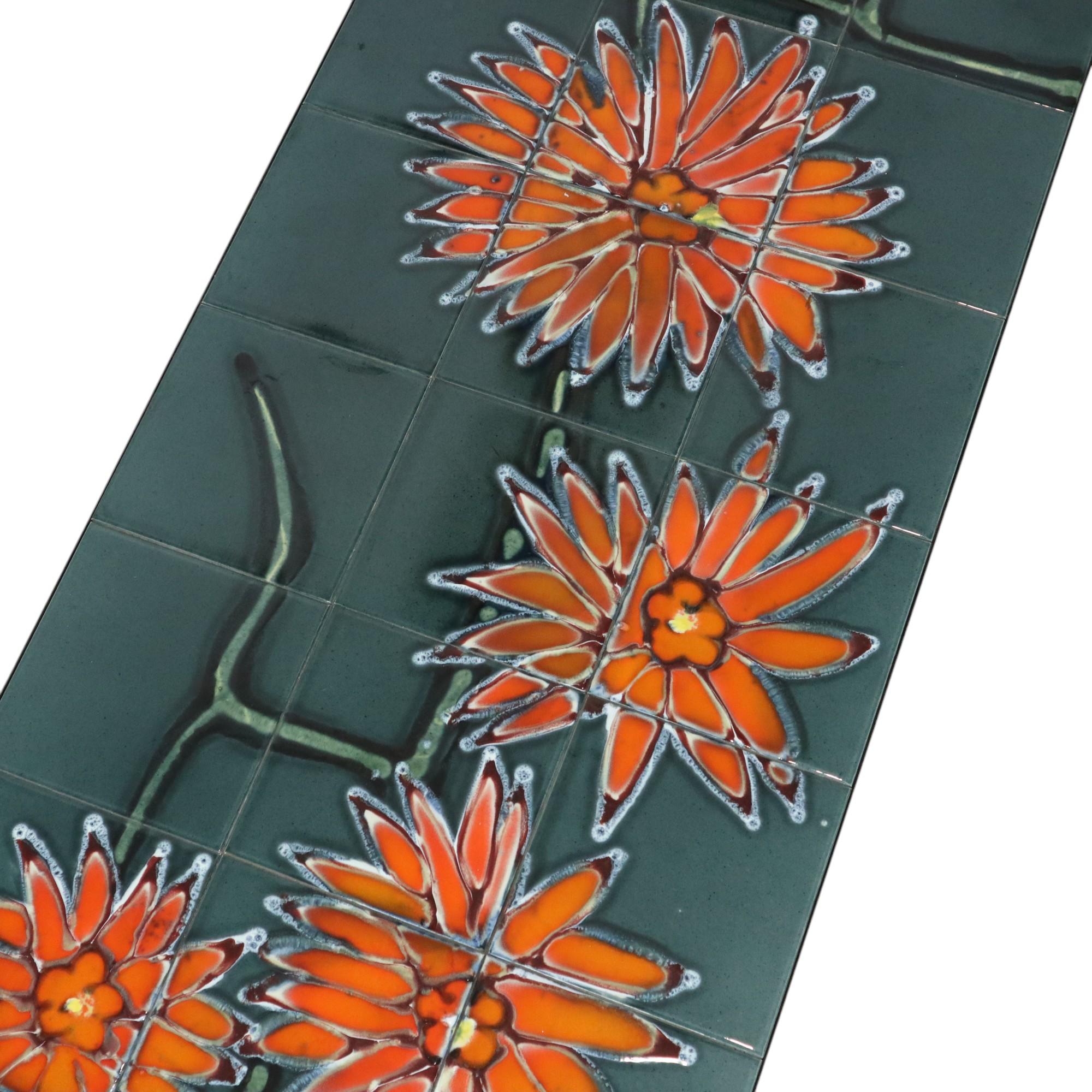 Großer Keramikfliesentisch Adri Belarti Orange Blumen abstrakt 109cm im Angebot 5