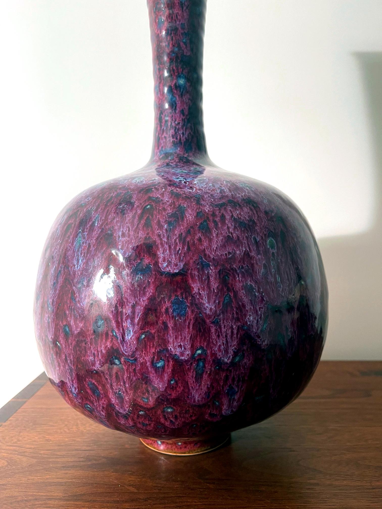 Grand vase en céramique du frère Thomas Bezanson en vente 4