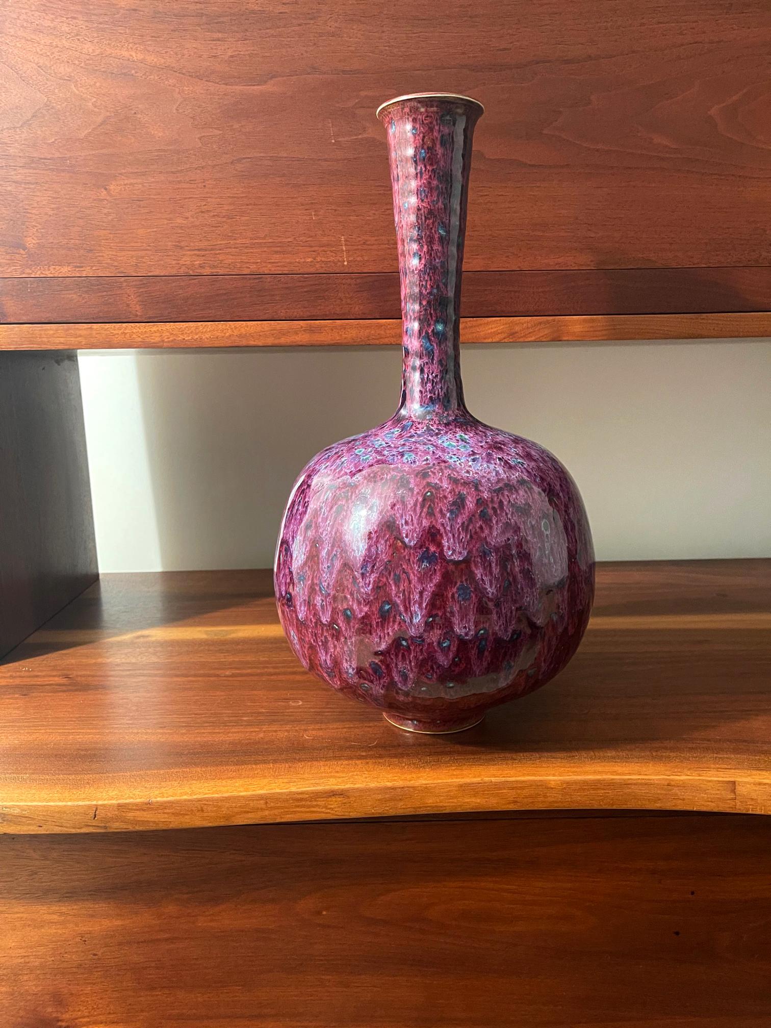 Grand vase en céramique du frère Thomas Bezanson en vente 5