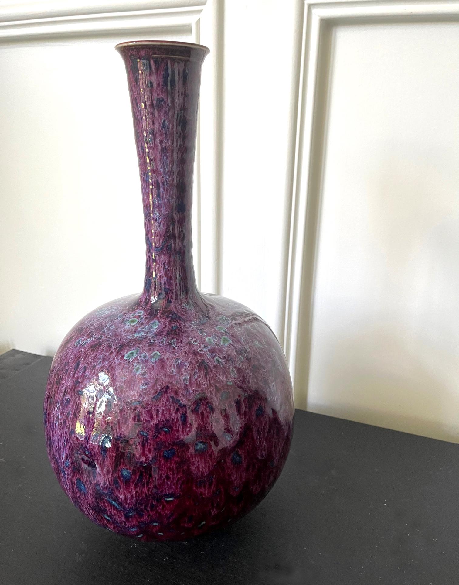 Céramique Grand vase en céramique du frère Thomas Bezanson en vente