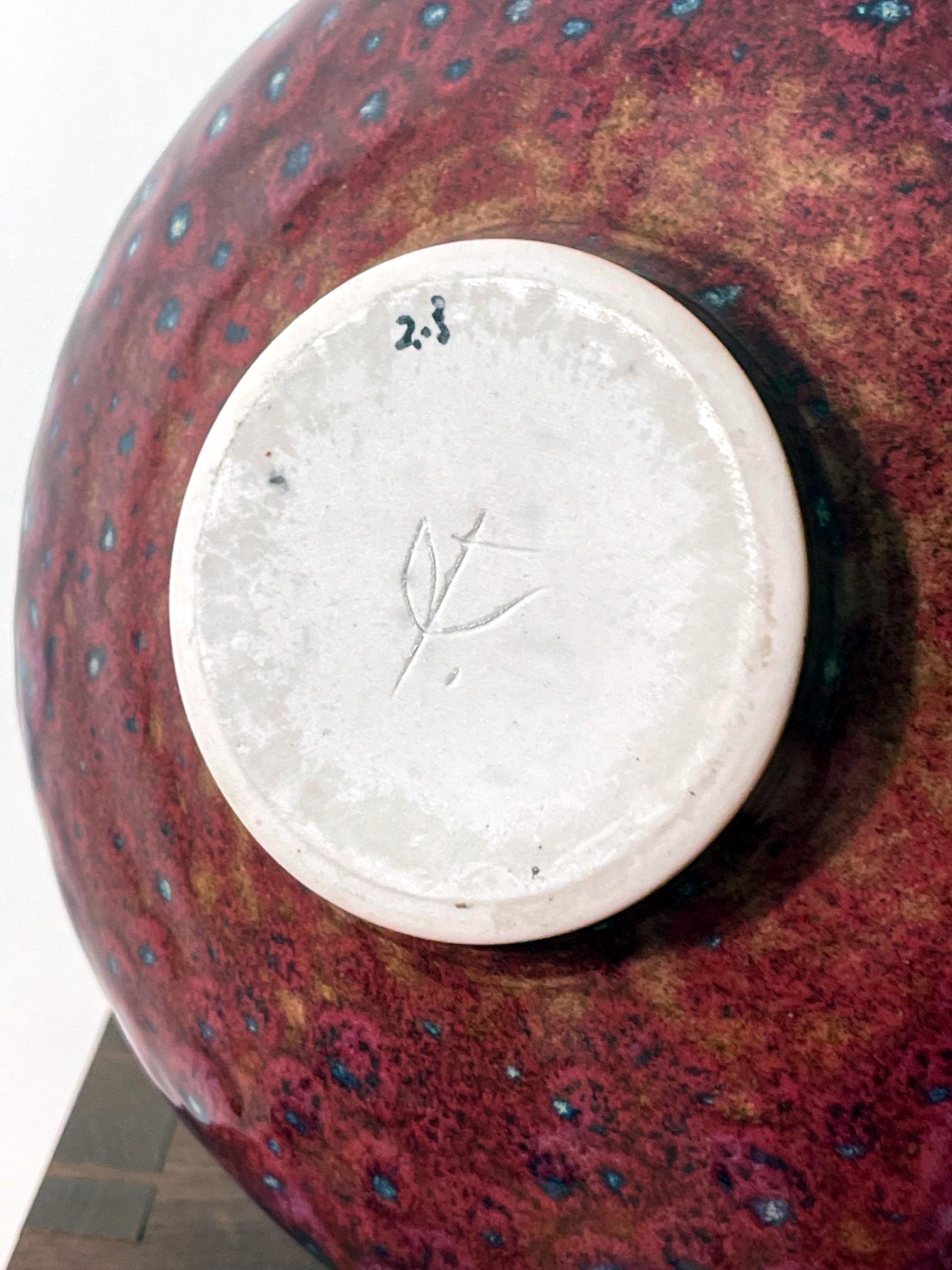 Grand vase en céramique du frère Thomas Bezanson en vente 2