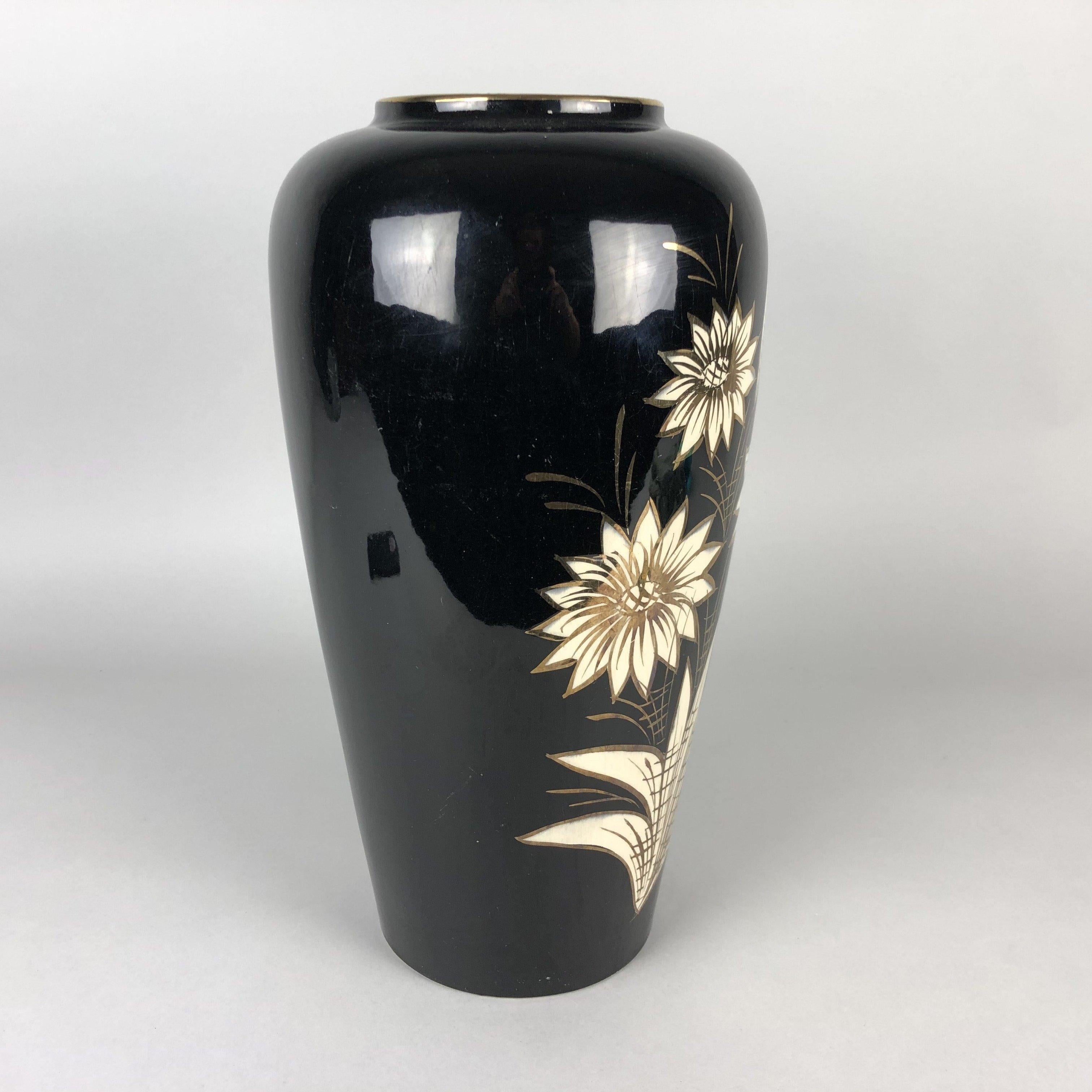 vase foreign 517 38