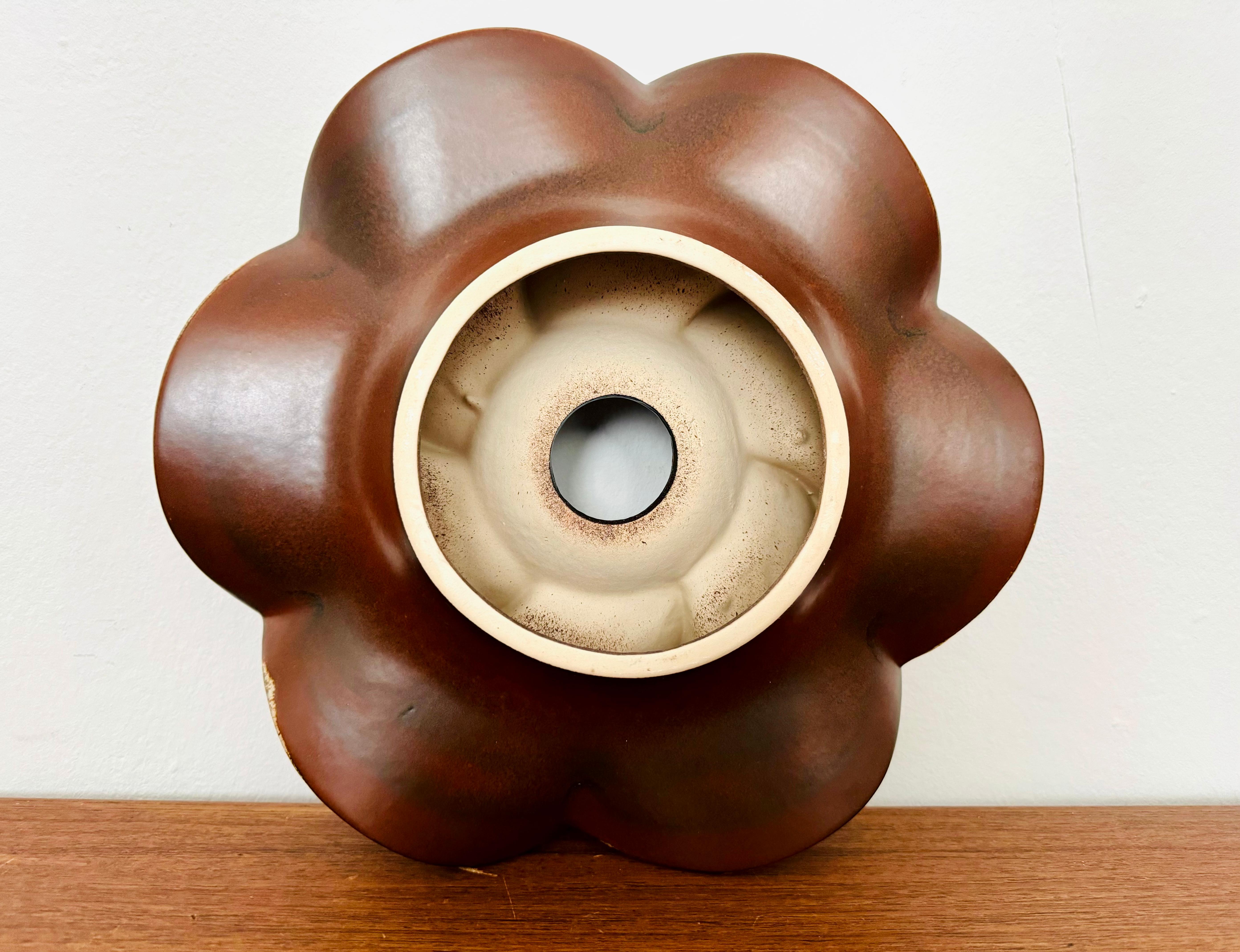 Lampada da parete grande in ceramica in vendita 7