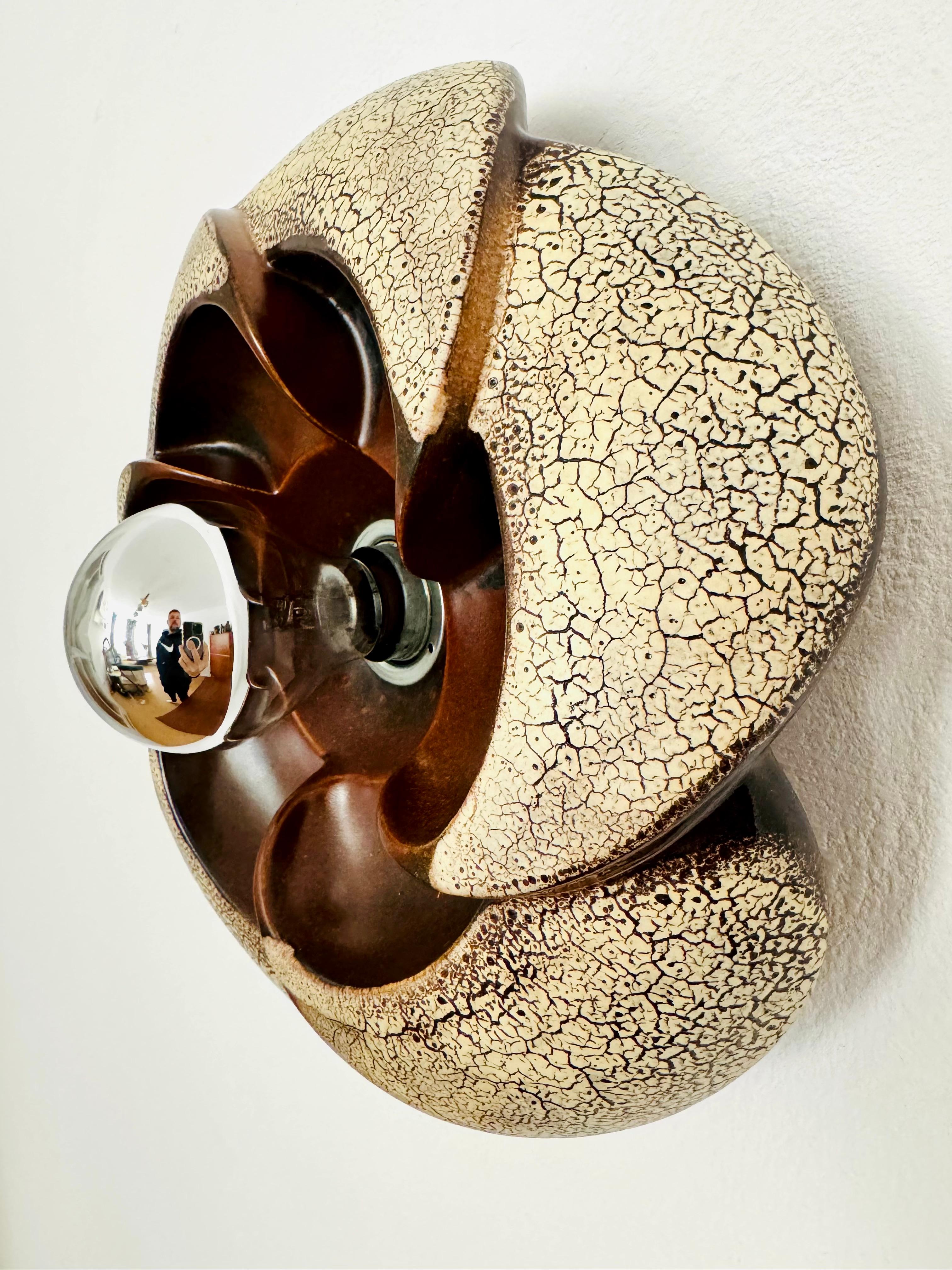 Metallo Lampada da parete grande in ceramica in vendita