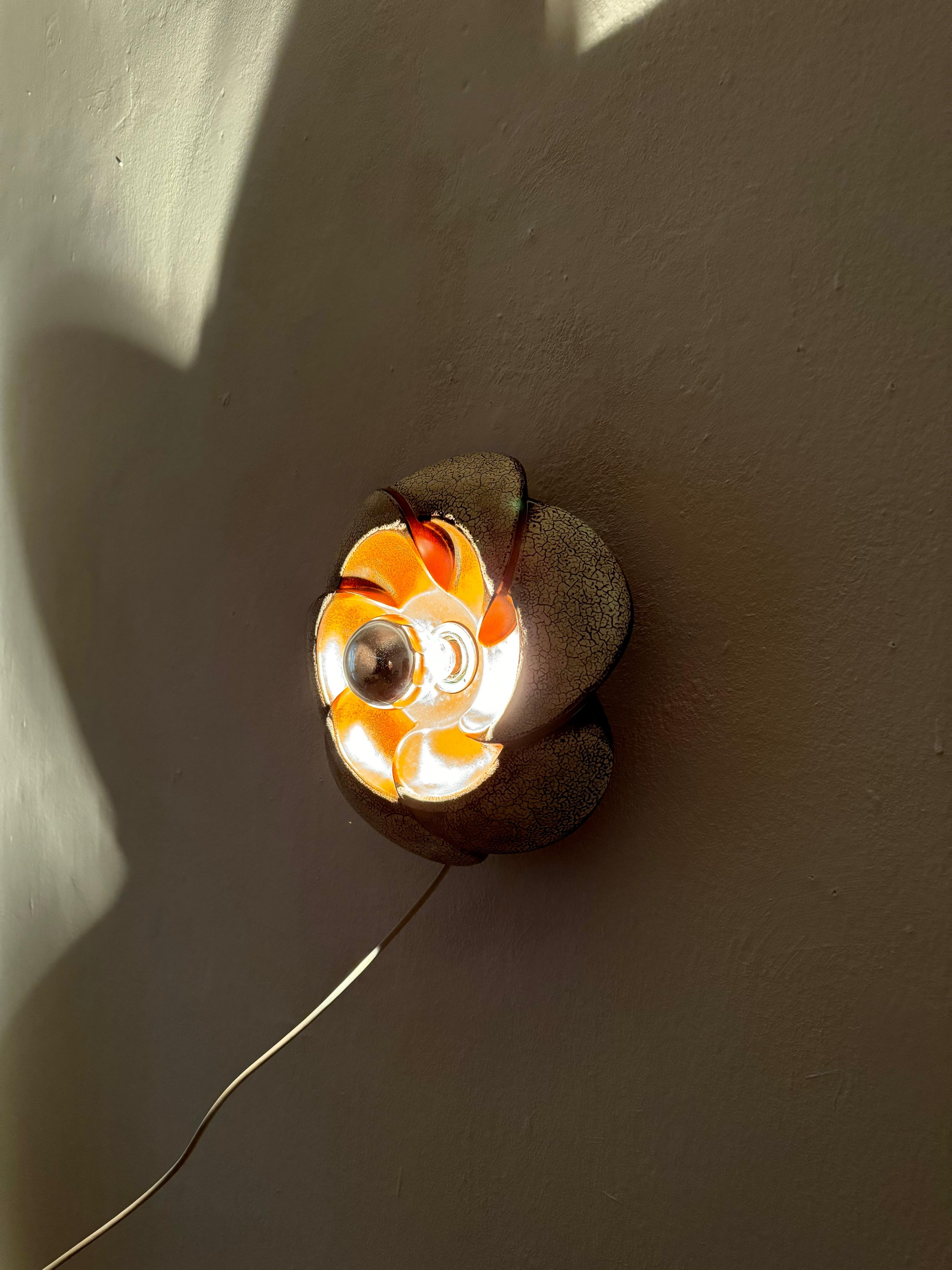 Grande lampe murale en céramique en vente 2