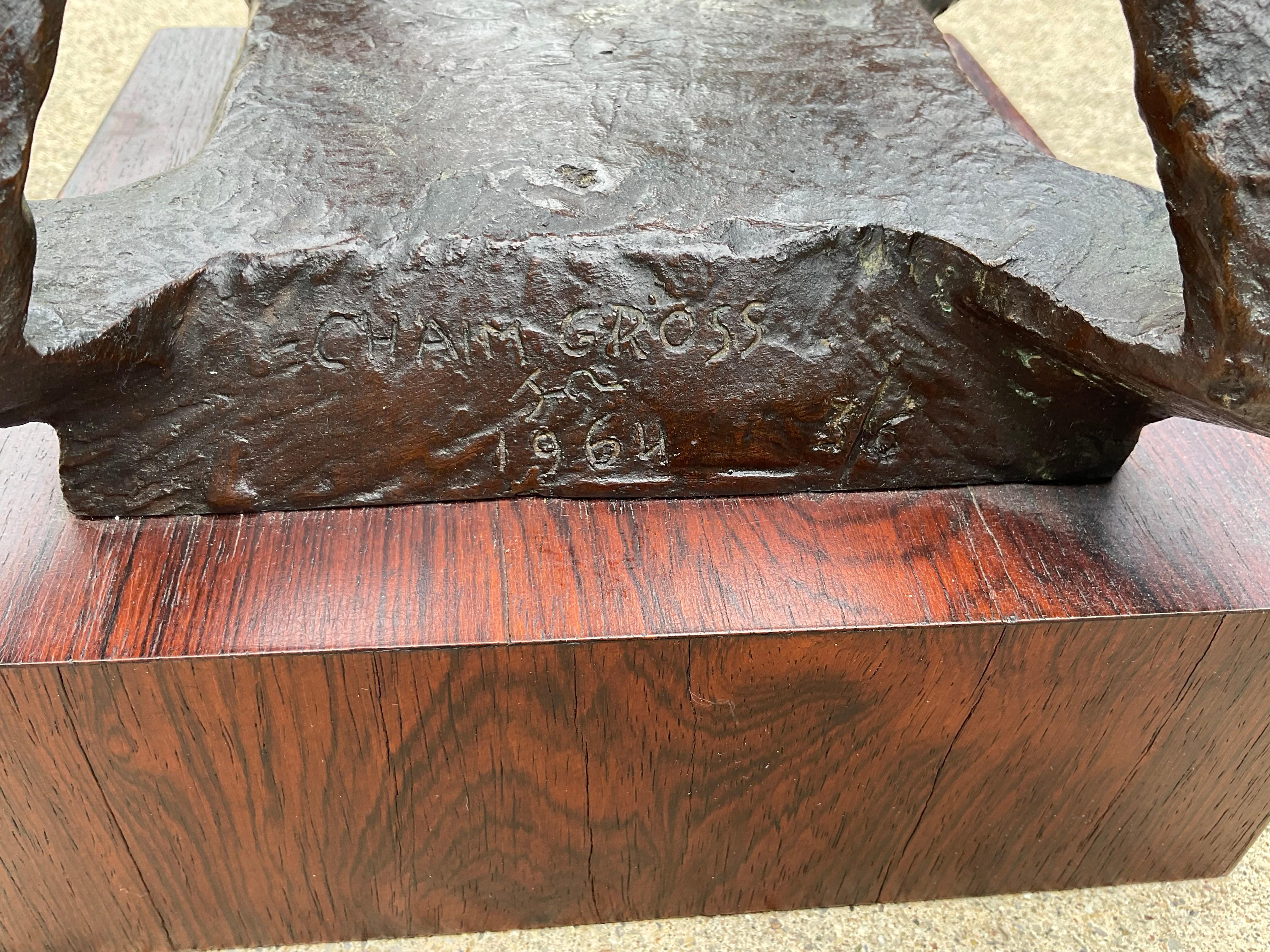 Americano GRANDE Scultura in bronzo di Chaim Gross, grande acrobata, firmata e datata 1964 in vendita