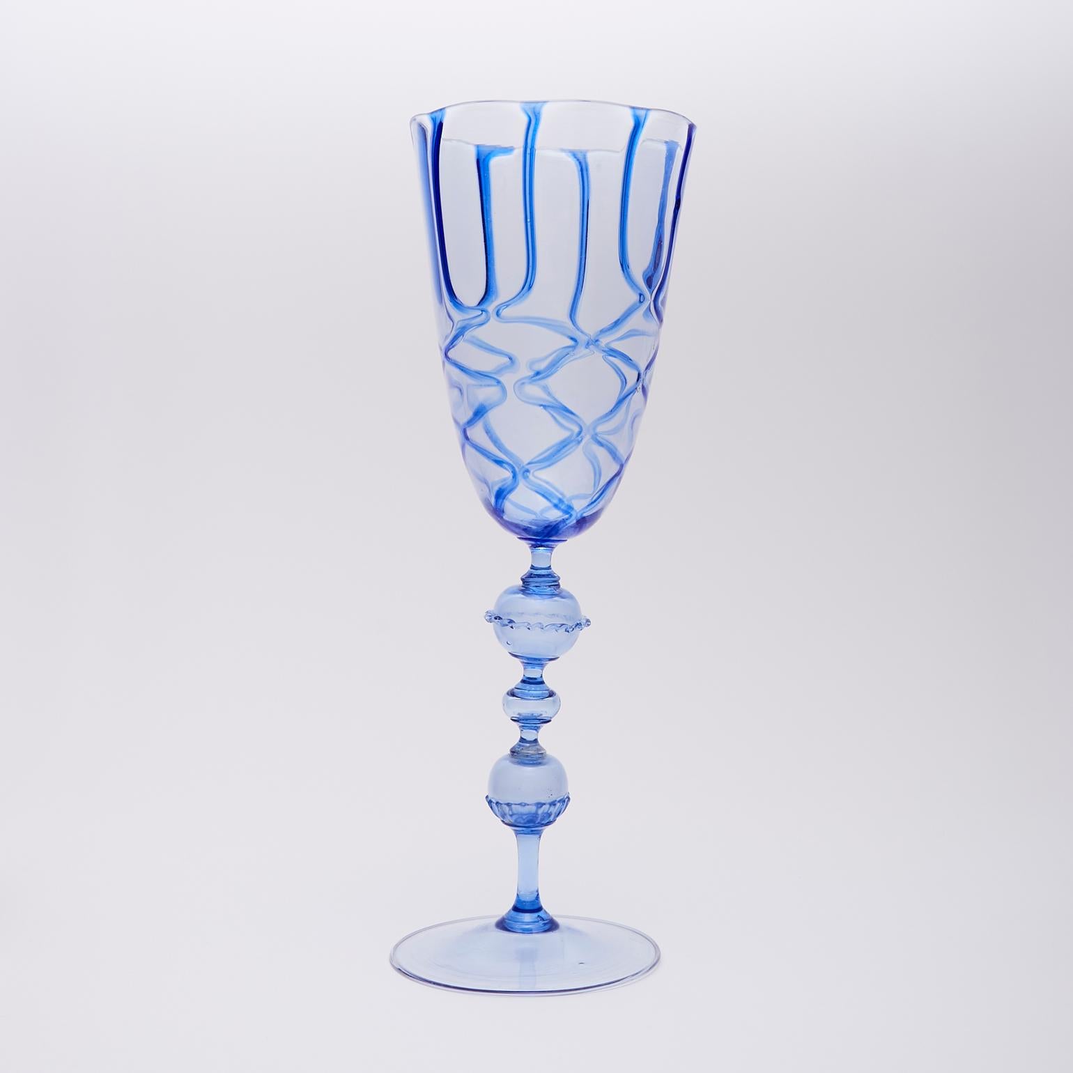 Large Chalice with Blue Decoration by Artistica Barovier, 1920's Italy For Sale 3