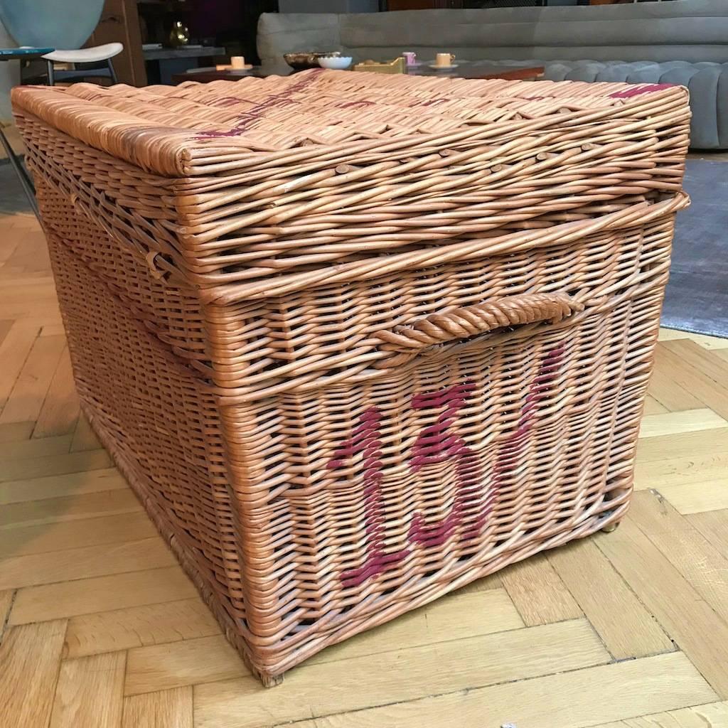 Large Champagne Wicker Basket Trunk, 1930s, France 3