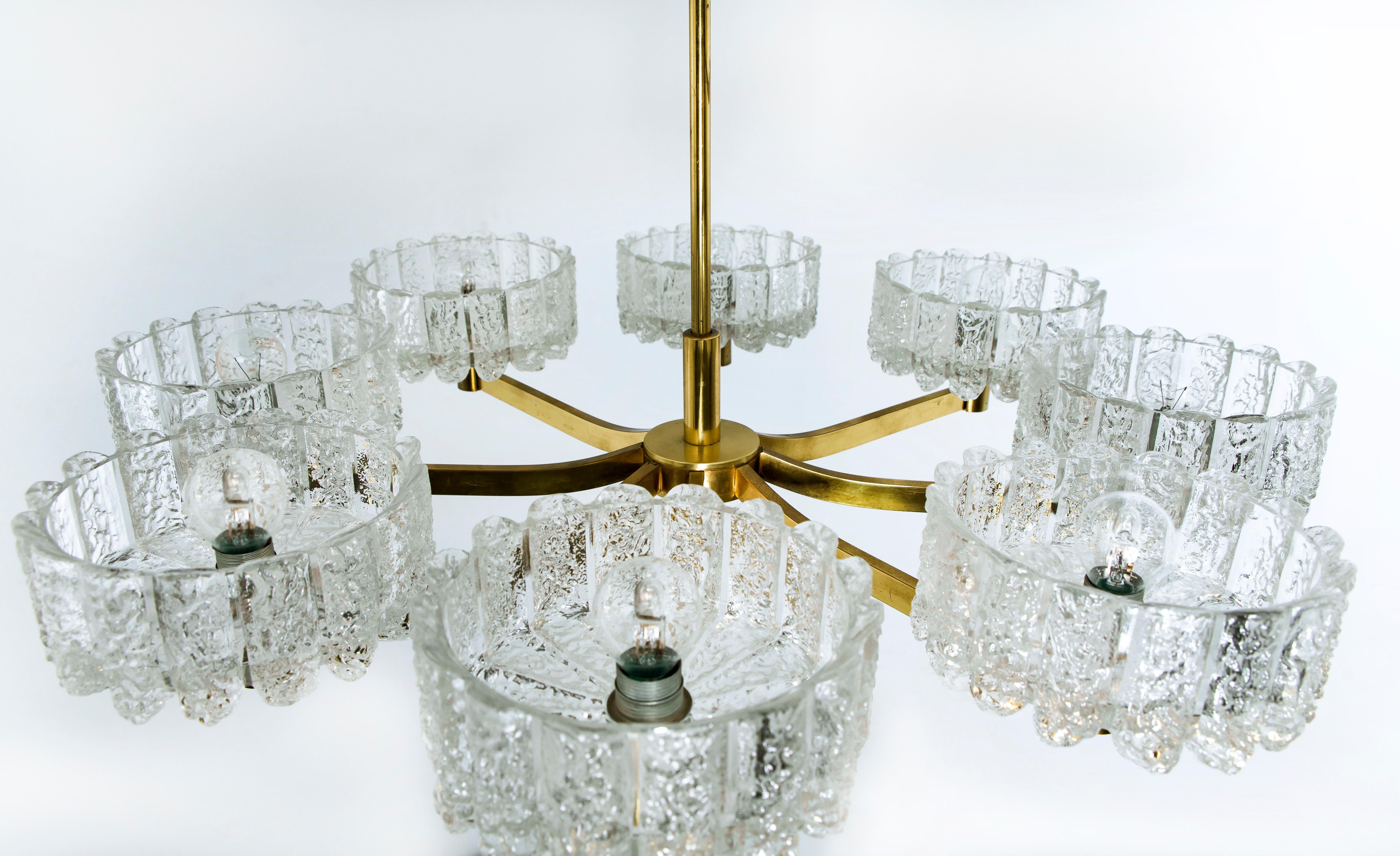 Large Chandelier 8 Icicle Glass Shades and Brass, Doria, circa 1960s 3