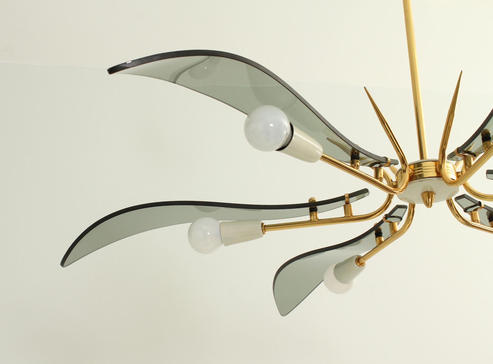 Large Chandelier attributed to Fontana Arte, Italy, 1950's For Sale 3