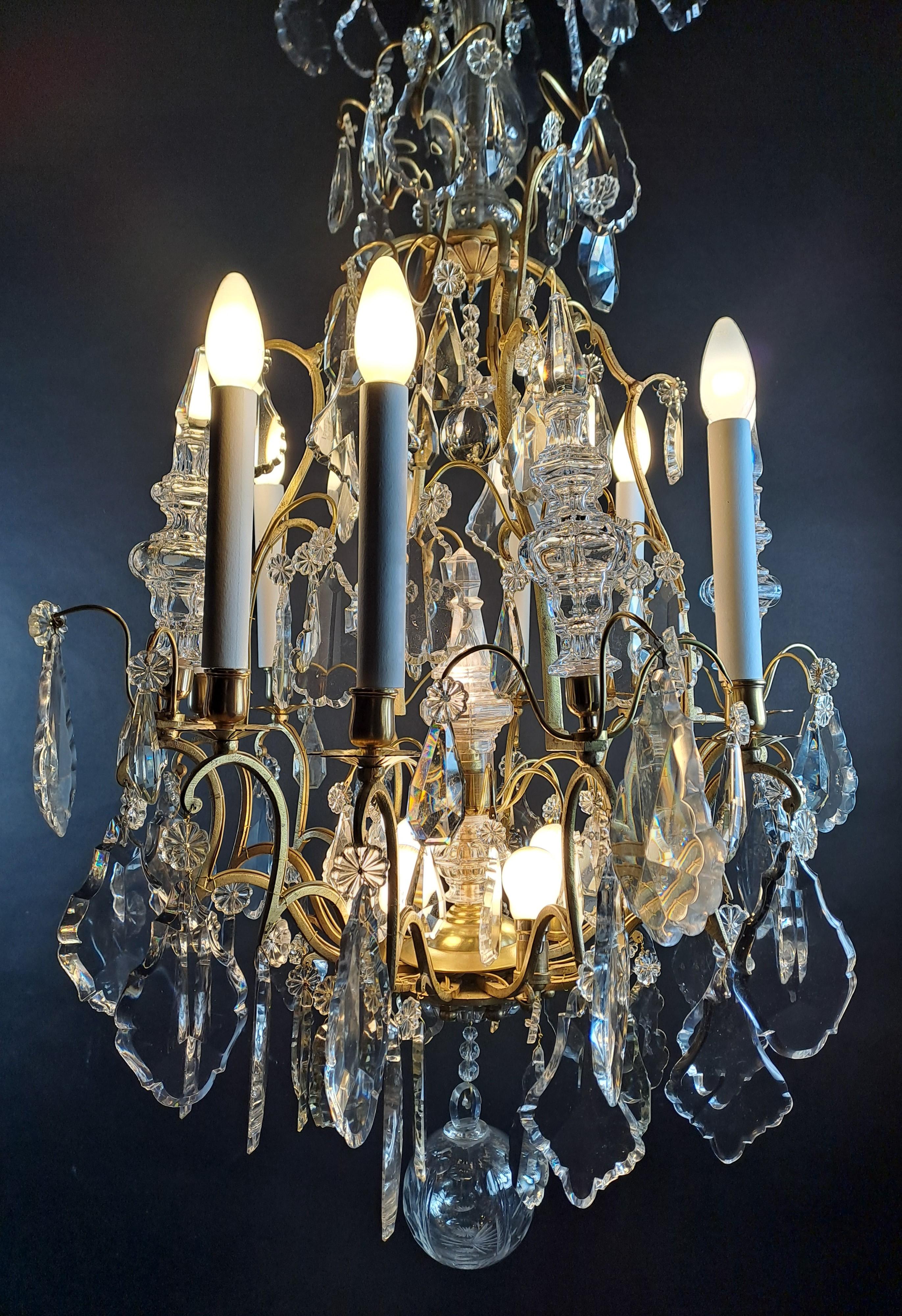 Large Chandelier In Gilt Bronze And Baccarat Crystal In Good Condition For Sale In BARSAC, FR