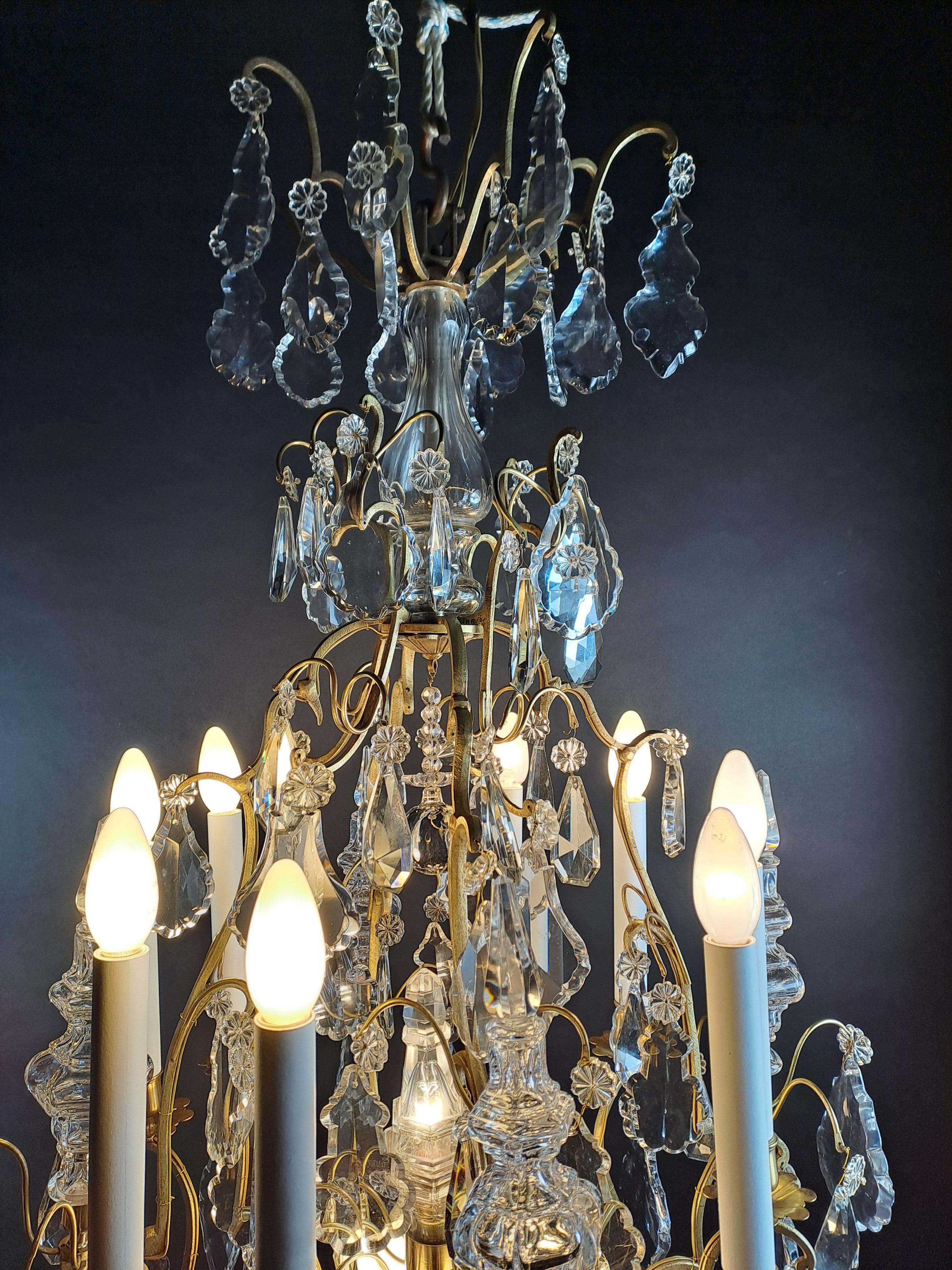 19th Century Large Chandelier In Gilt Bronze And Baccarat Crystal For Sale