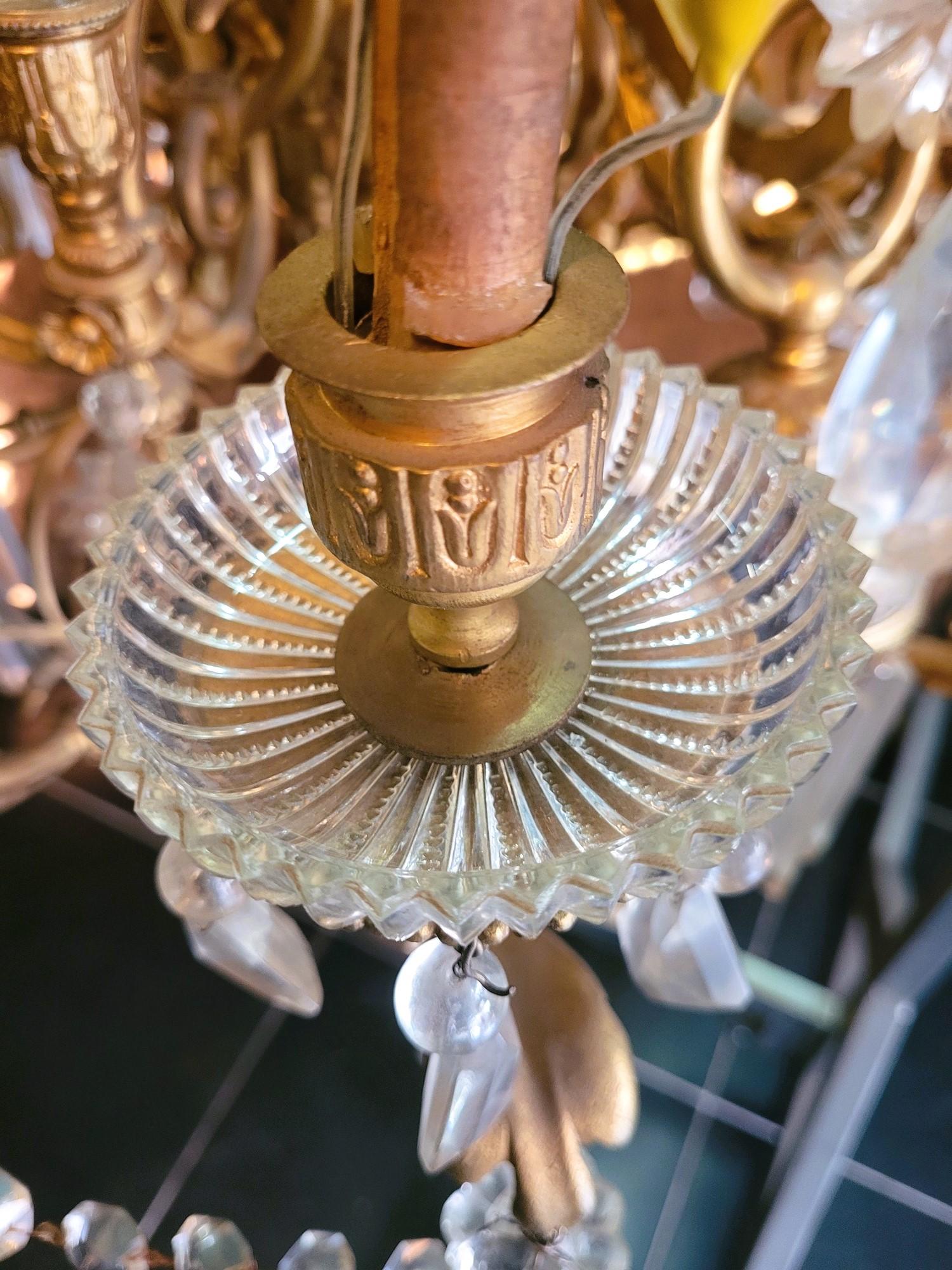 Large Chandelier In Gilt Bronze And Crystal, Napoleon III, Early 20th Century For Sale 13