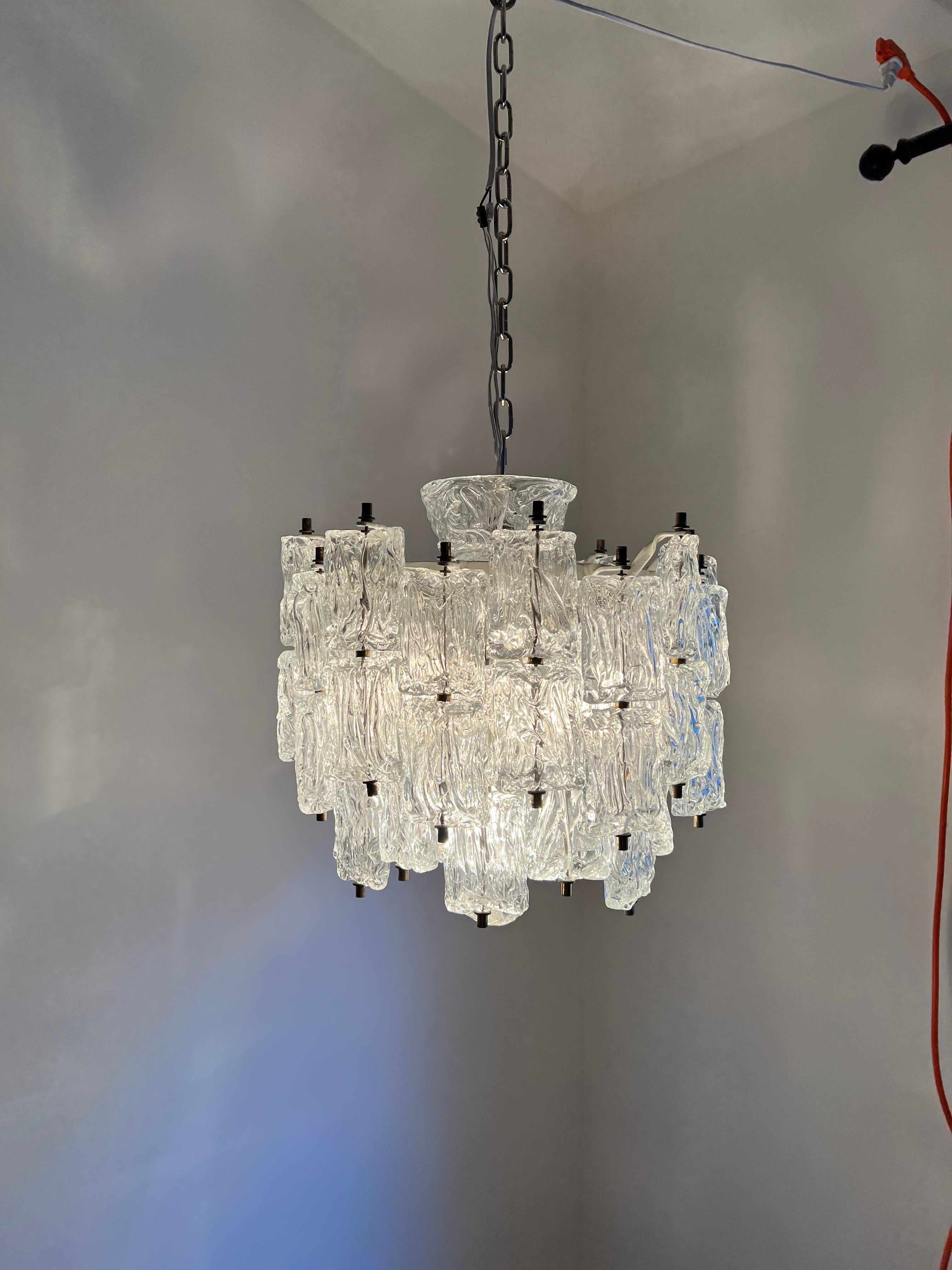 Mid-20th Century Large Chandelier in Murano Glass by Barovier Toso, Italy, circa 1950