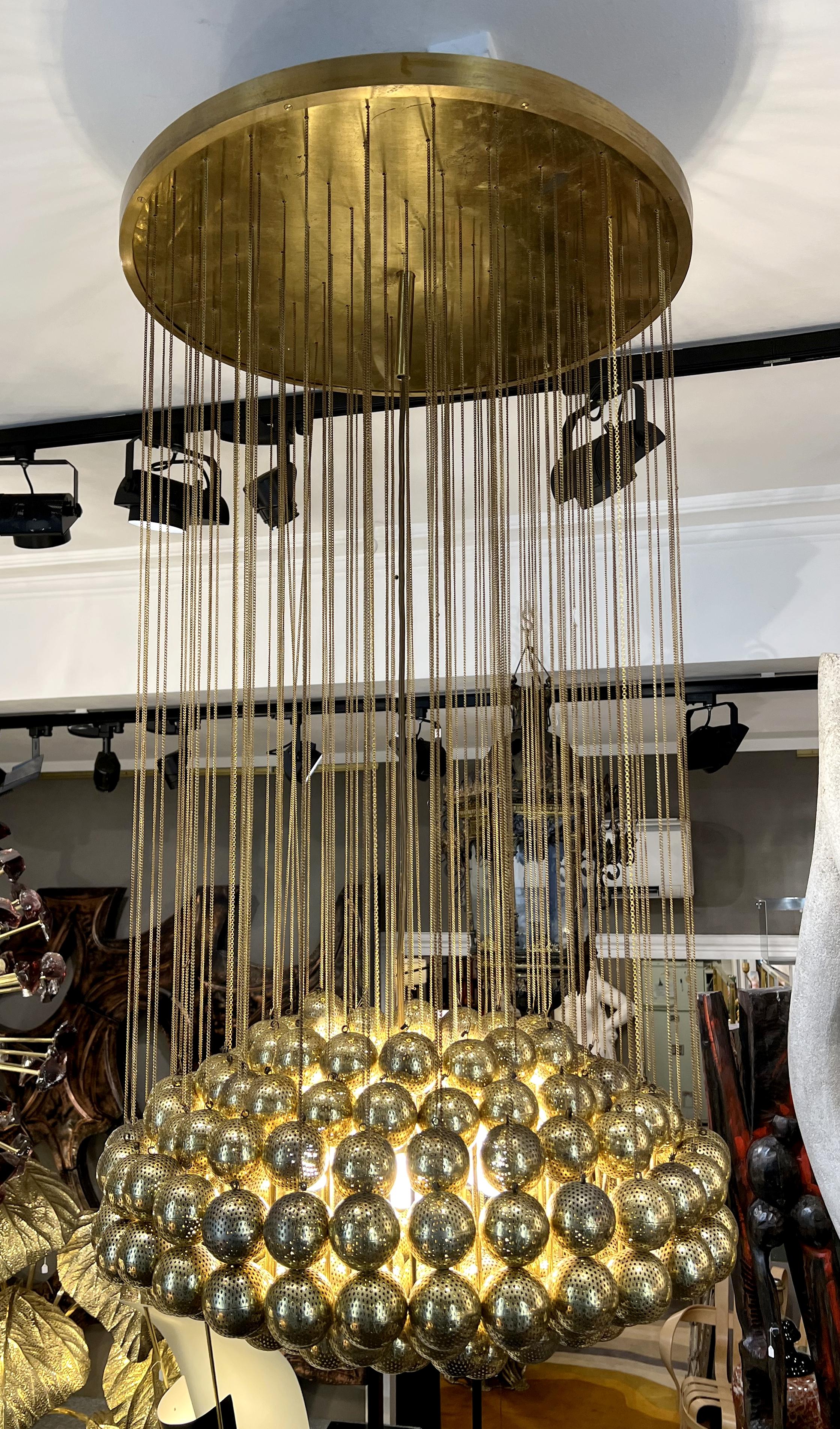 Italian Large chandelier/suspension in gilded brass by Zero Quattro, Italy circa 1960