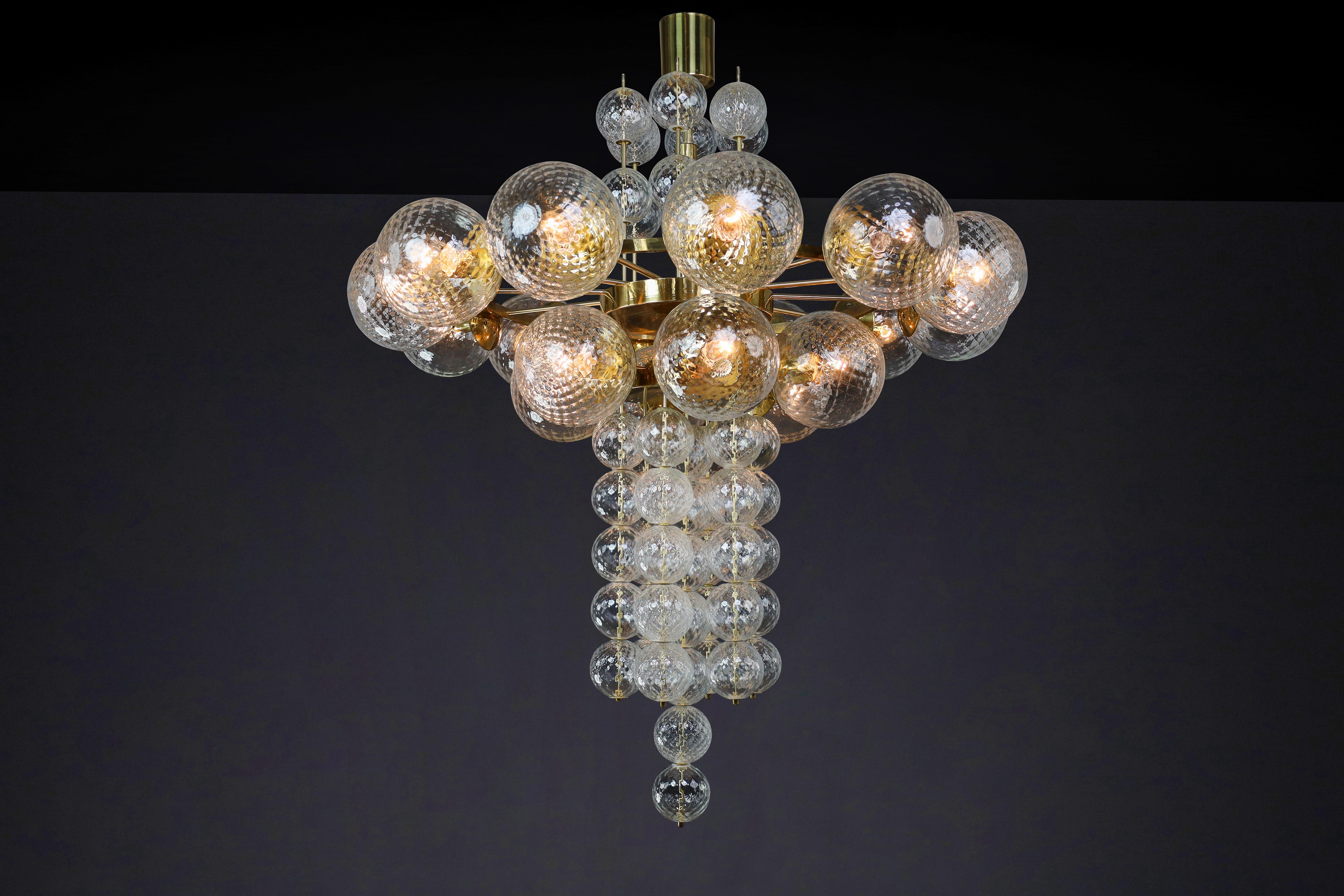 Large Chandelier with brass fixture and hand-blowed glass globes by Preciosa Cz. For Sale 7