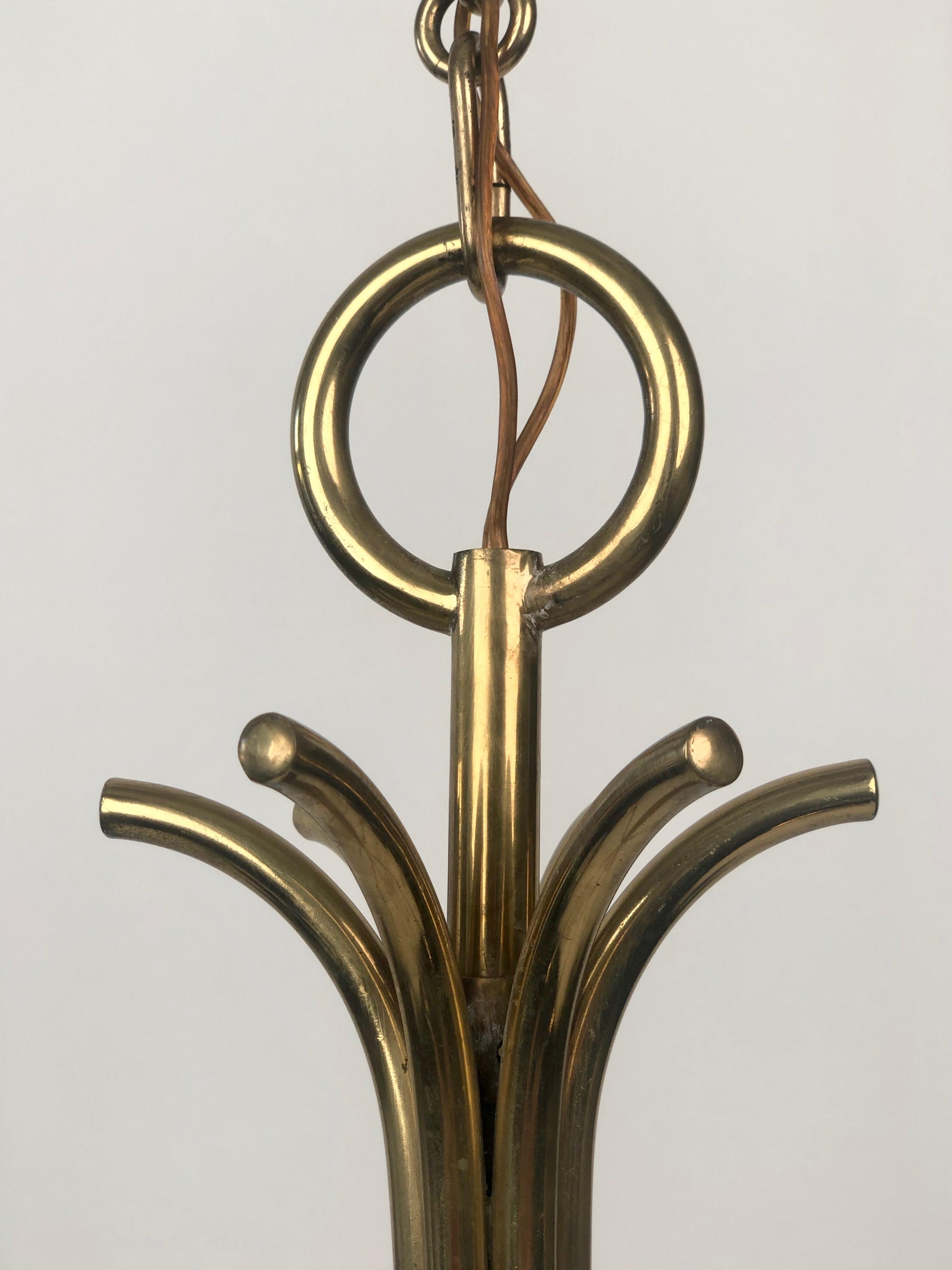 Grande lampadario con sei paralumi in ottone di Josef Frank , Austria in vendita 1