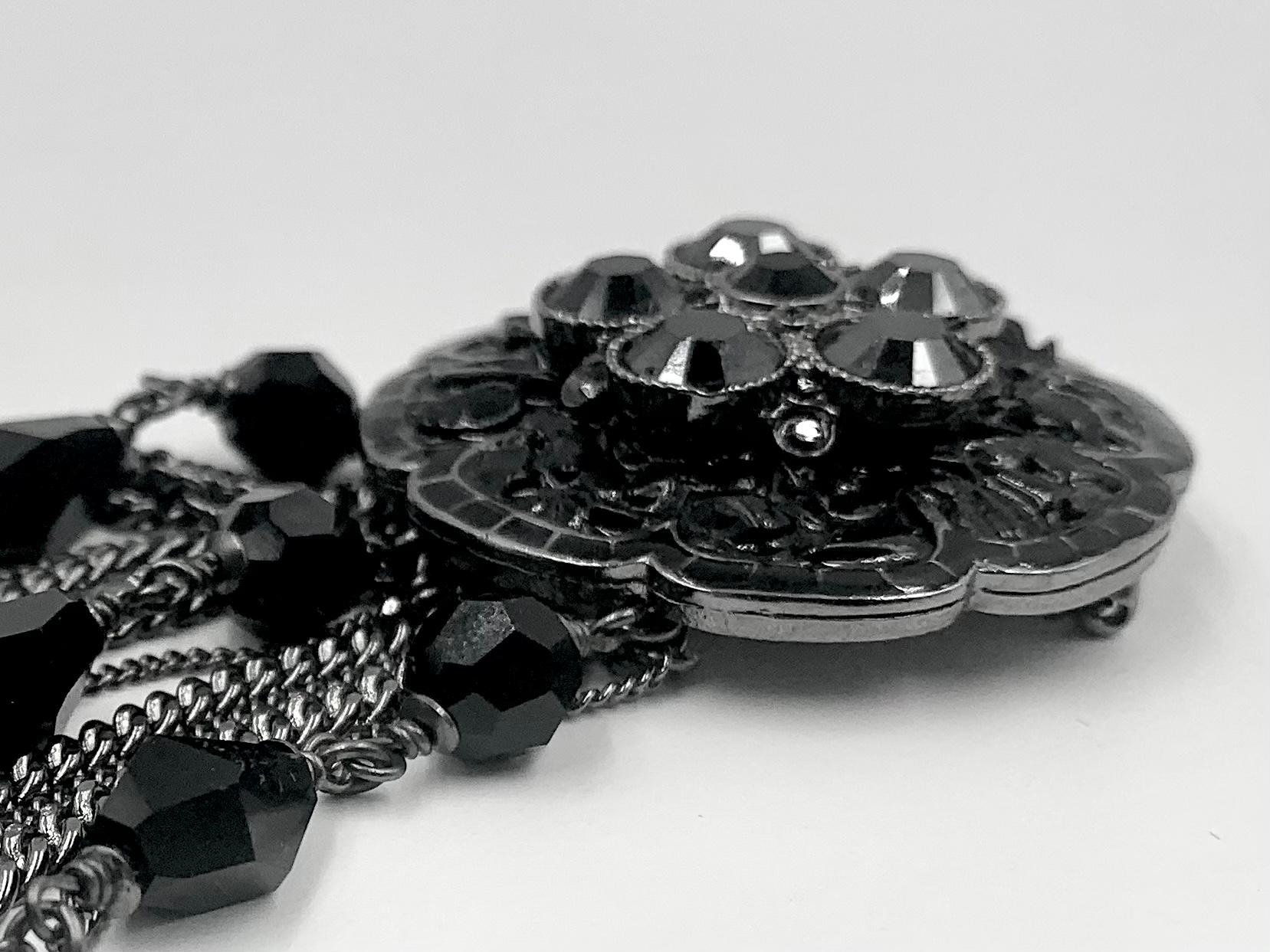 Large Chanel Black Poured Resin and Faceted Bead Camelia Brooch, circa 2000 For Sale 4