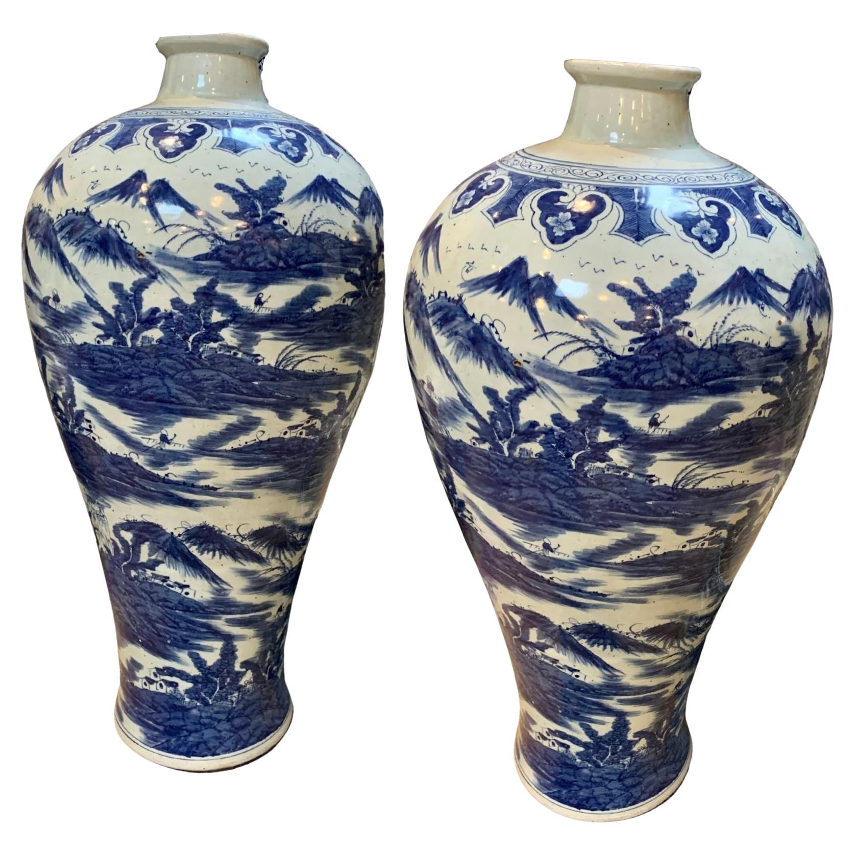 Large Chang Dynasty Porcelain Vases
