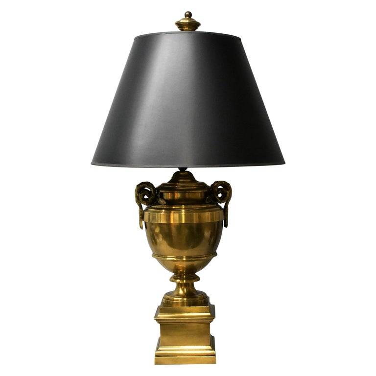 Large Chapman Rams Horn Brass Table Lamp For Sale