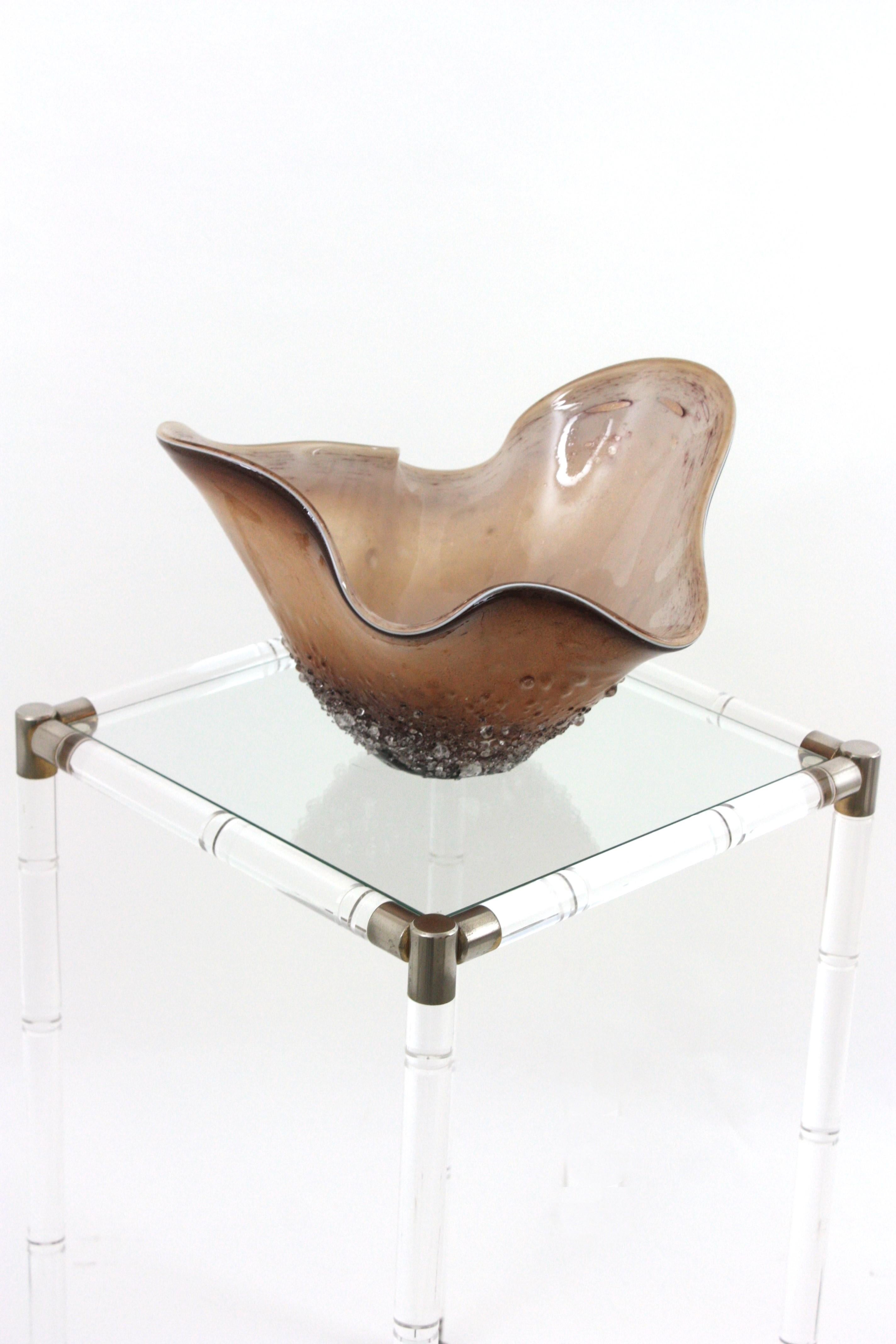 Grande table d'appoint de style Charles Hollis Jones en lucite et verre en vente 5